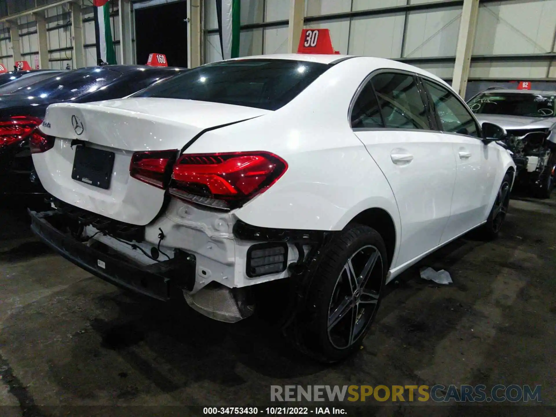 4 Photograph of a damaged car 00D3G4EB3KW020629 MERCEDES-BENZ A-CLASS 2019