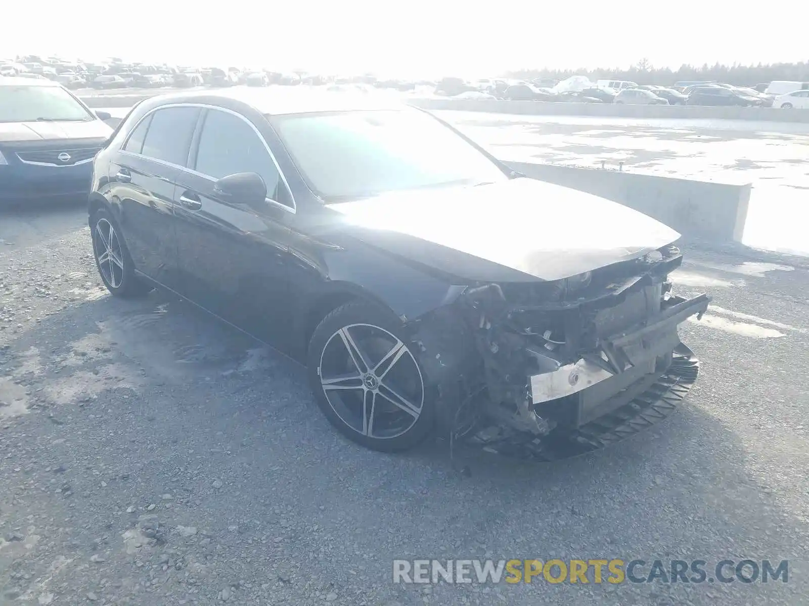 1 Photograph of a damaged car WDD3F4GB7KJ065943 MERCEDES-BENZ A-CLASS 2019