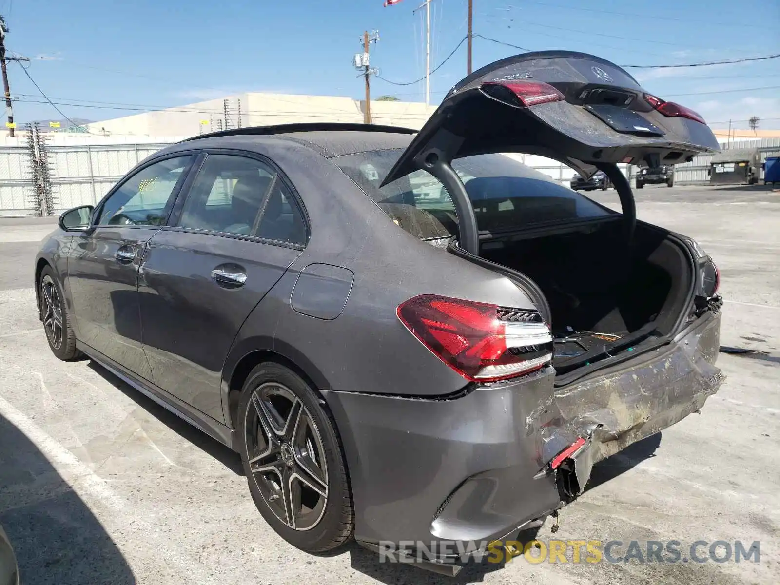 3 Photograph of a damaged car WDD3G4EB0KW001701 MERCEDES-BENZ A-CLASS 2019