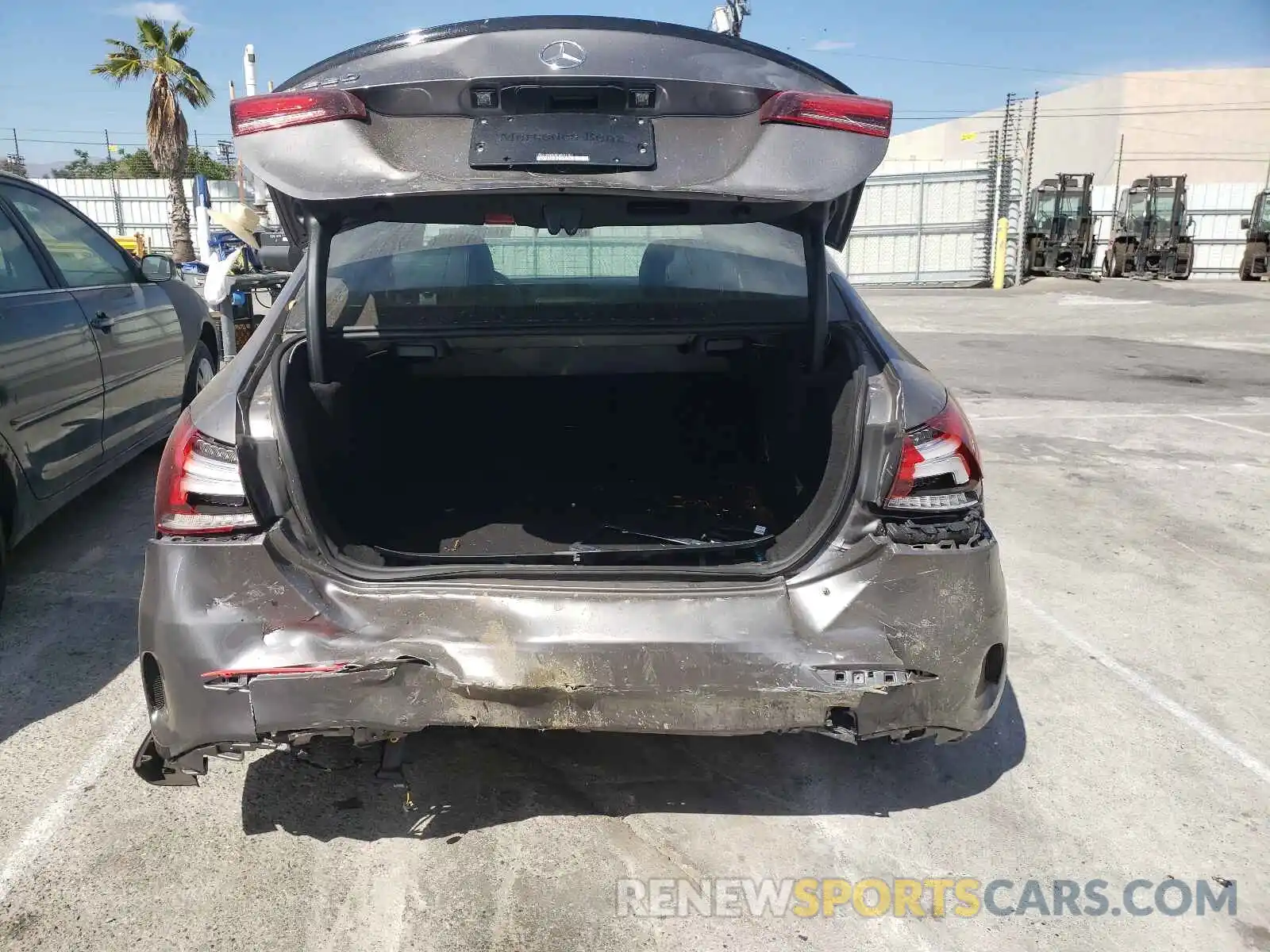 9 Photograph of a damaged car WDD3G4EB0KW001701 MERCEDES-BENZ A-CLASS 2019