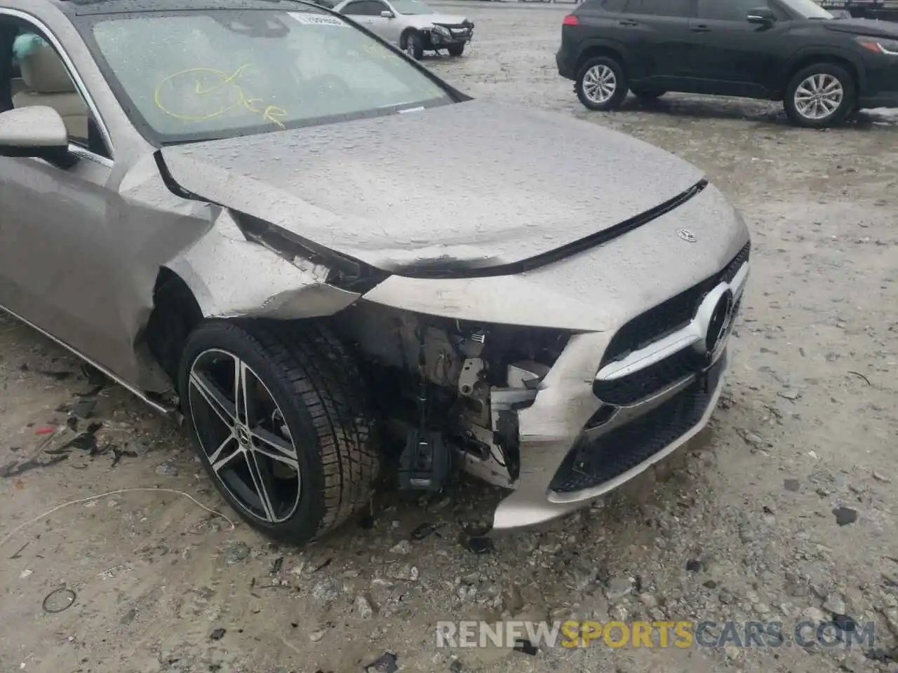 9 Photograph of a damaged car WDD3G4EB0KW003285 MERCEDES-BENZ A-CLASS 2019