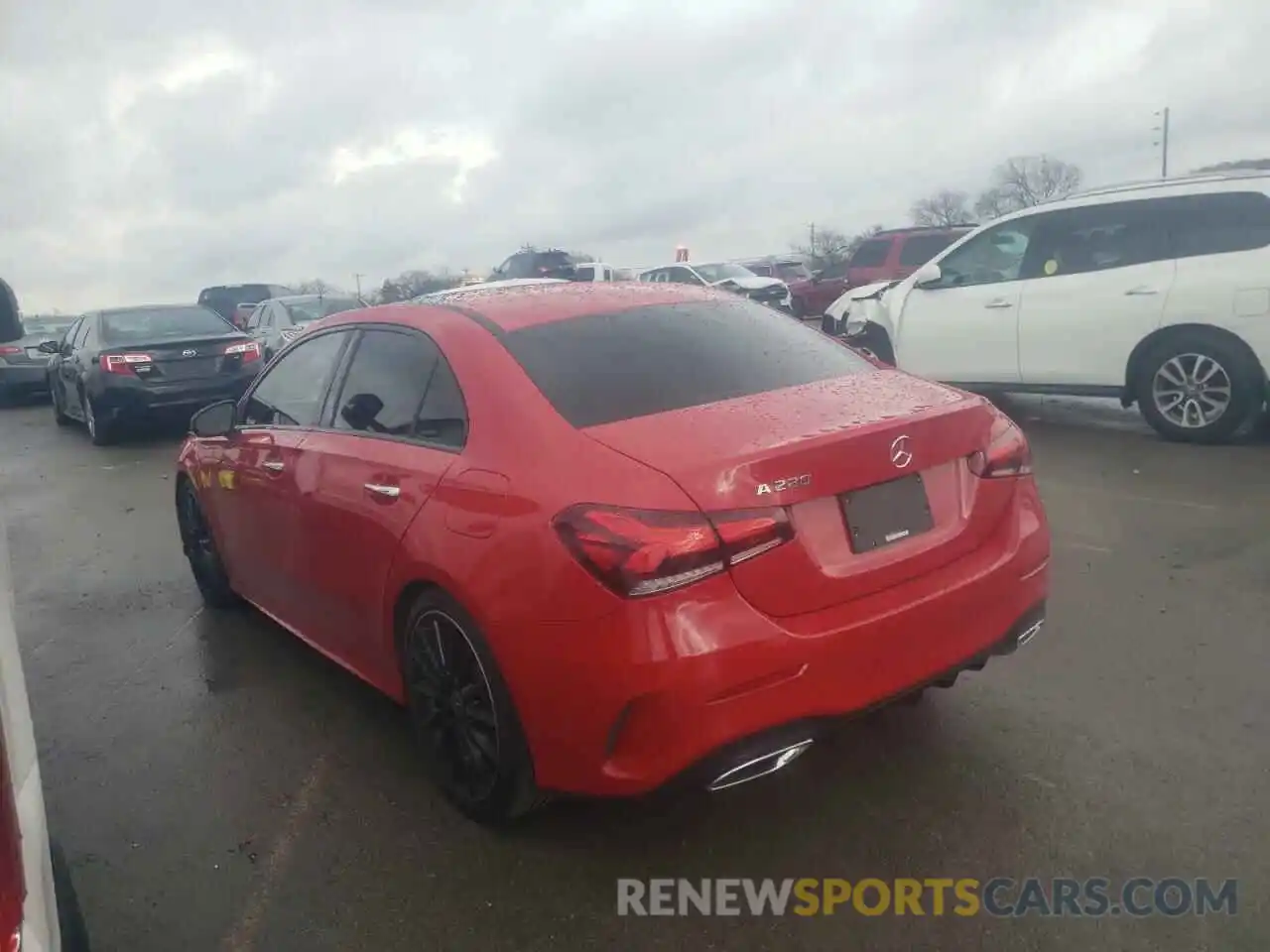 3 Photograph of a damaged car WDD3G4EB0KW013198 MERCEDES-BENZ A-CLASS 2019