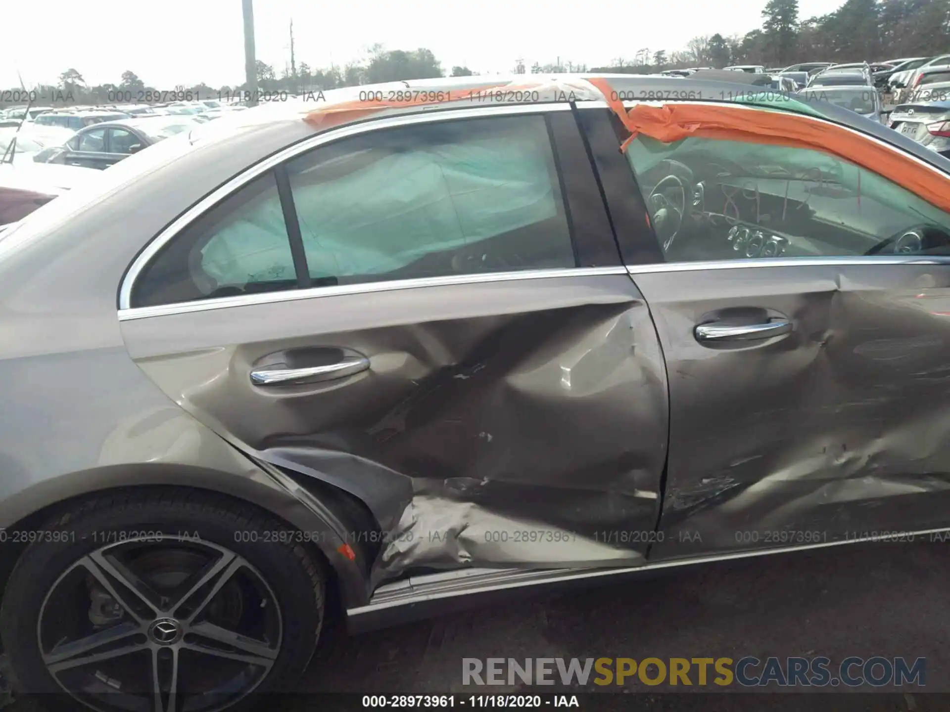 6 Photograph of a damaged car WDD3G4EB0KW013587 MERCEDES-BENZ A-CLASS 2019