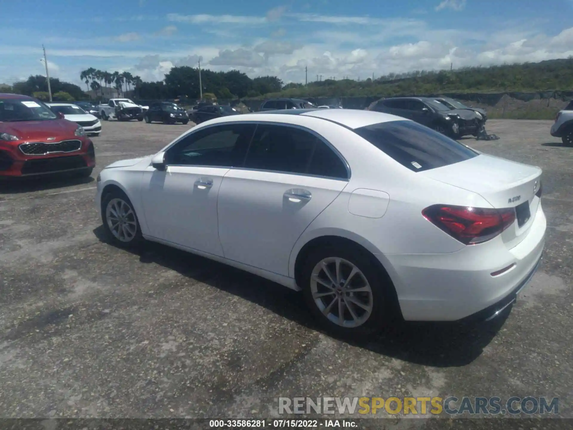 3 Photograph of a damaged car WDD3G4EB0KW020264 MERCEDES-BENZ A-CLASS 2019