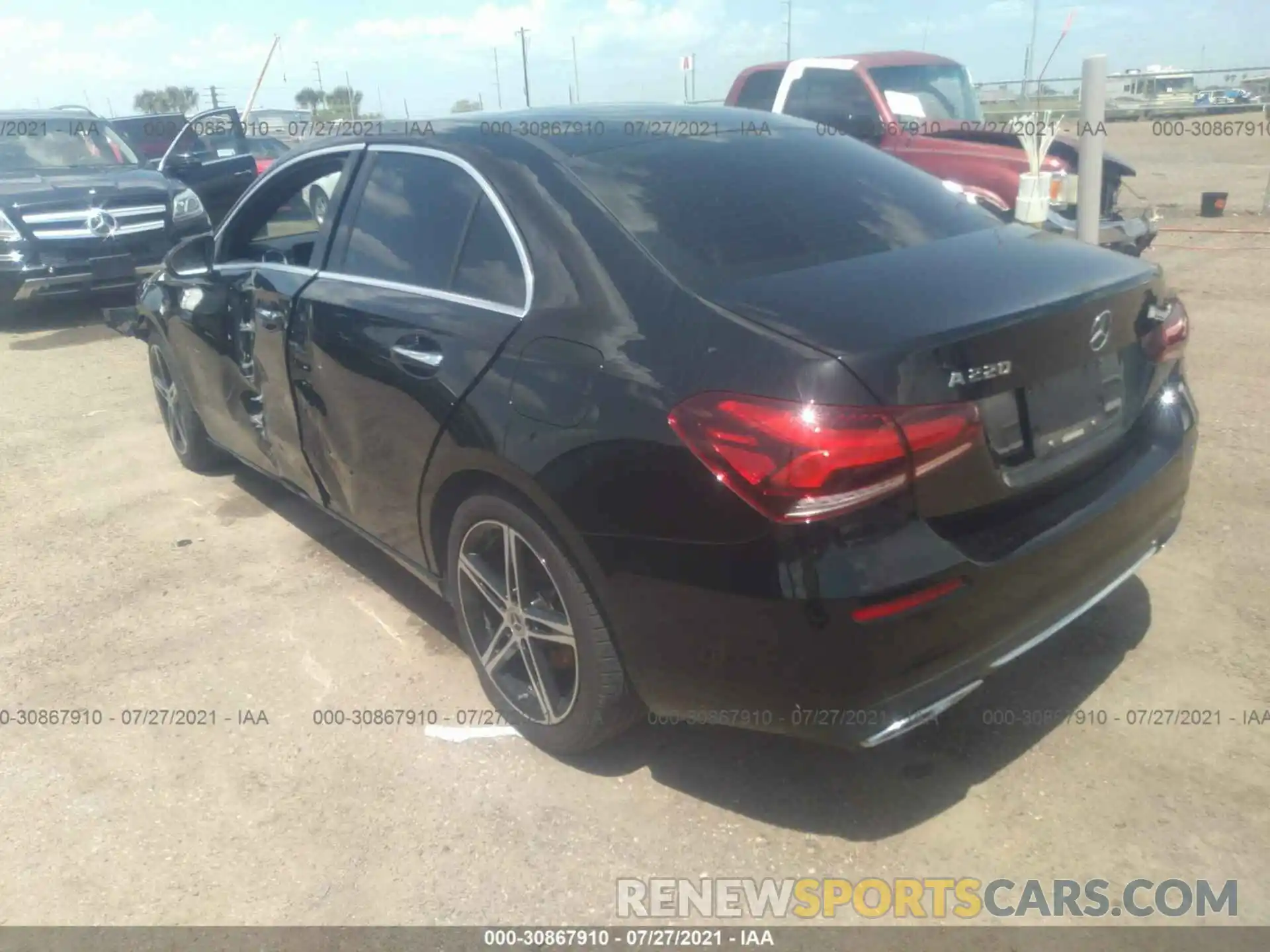 3 Photograph of a damaged car WDD3G4EB0KW020927 MERCEDES-BENZ A-CLASS 2019