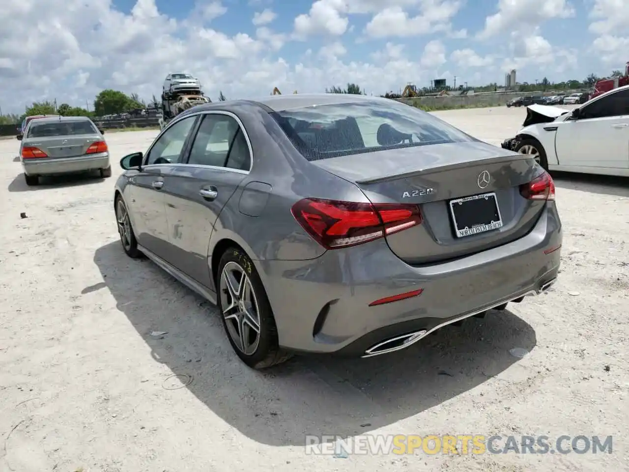 3 Photograph of a damaged car WDD3G4EB0KW023505 MERCEDES-BENZ A-CLASS 2019