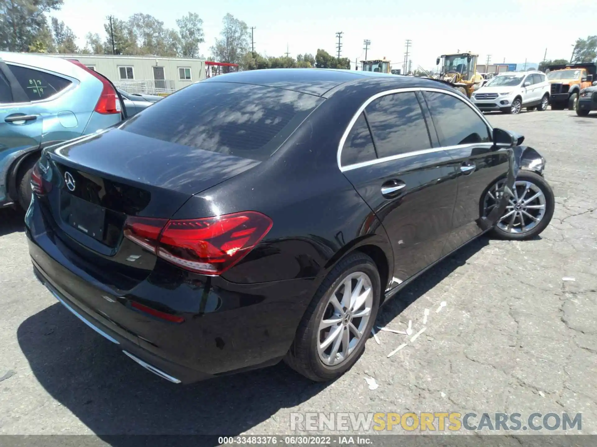 4 Photograph of a damaged car WDD3G4EB0KW026937 MERCEDES-BENZ A-CLASS 2019