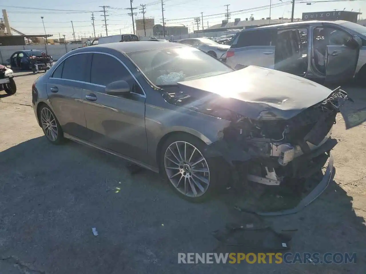 4 Photograph of a damaged car WDD3G4EB1KW013193 MERCEDES-BENZ A-CLASS 2019