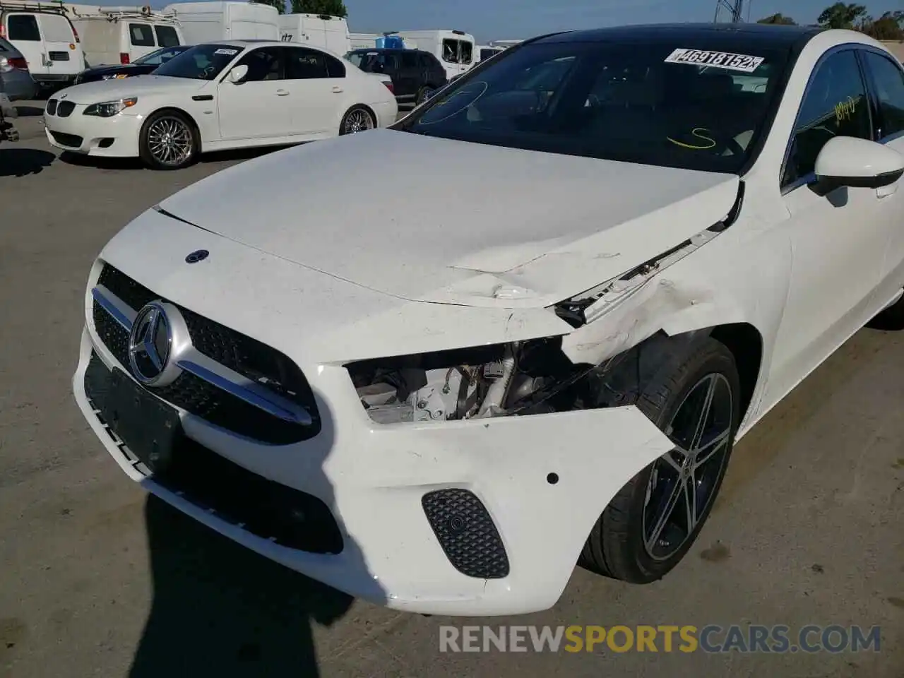 9 Photograph of a damaged car WDD3G4EB1KW015638 MERCEDES-BENZ A-CLASS 2019