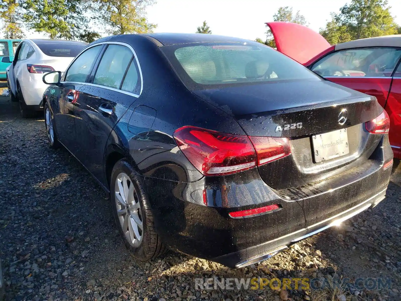 3 Photograph of a damaged car WDD3G4EB1KW025859 MERCEDES-BENZ A-CLASS 2019