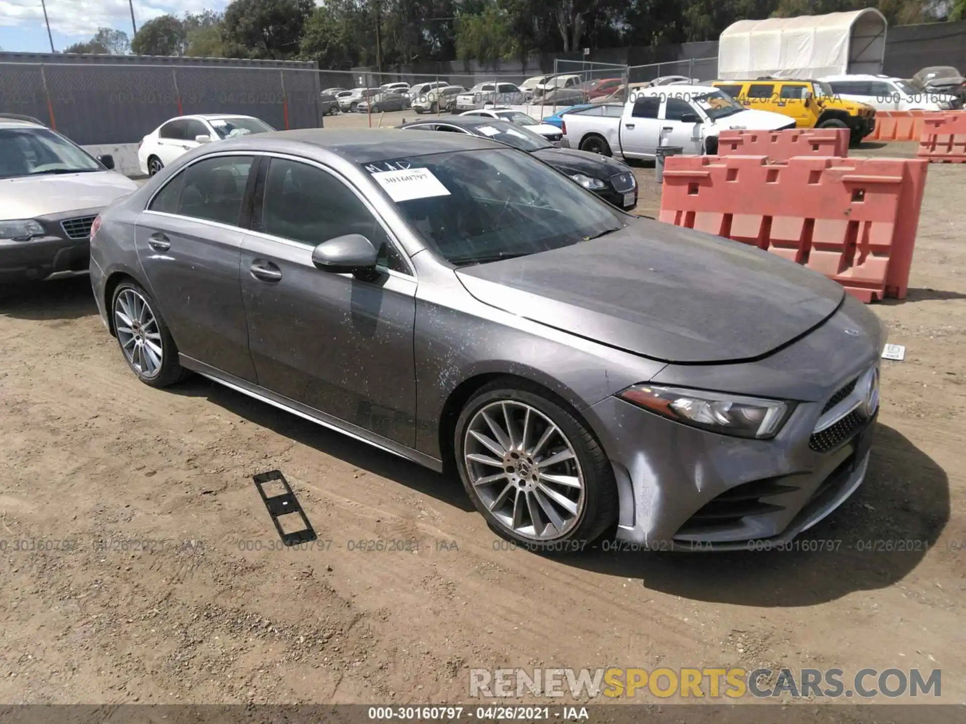 1 Photograph of a damaged car WDD3G4EB1KW027109 MERCEDES-BENZ A-CLASS 2019