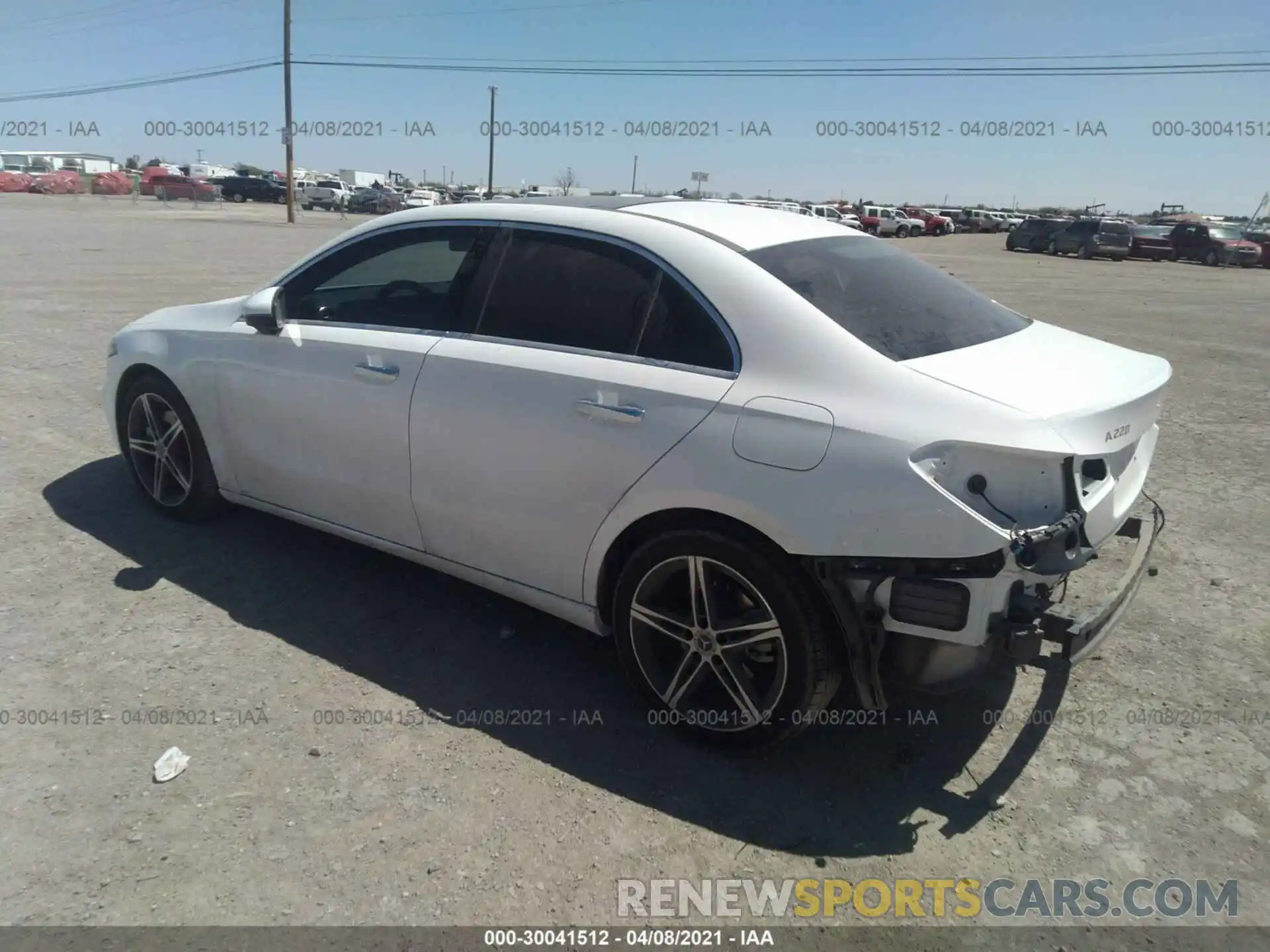 3 Photograph of a damaged car WDD3G4EB2KW000503 MERCEDES-BENZ A-CLASS 2019