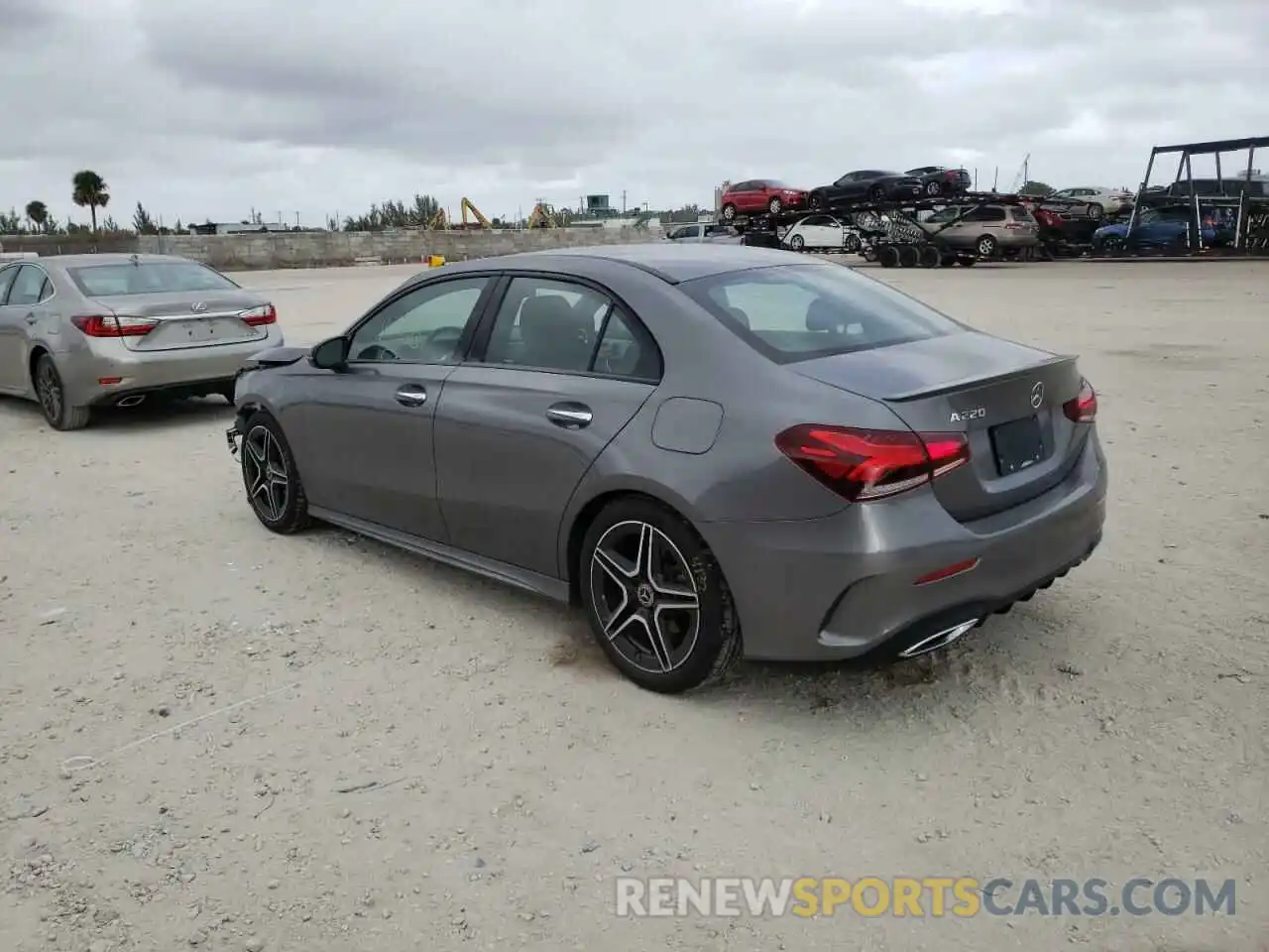 3 Photograph of a damaged car WDD3G4EB2KW002767 MERCEDES-BENZ A-CLASS 2019