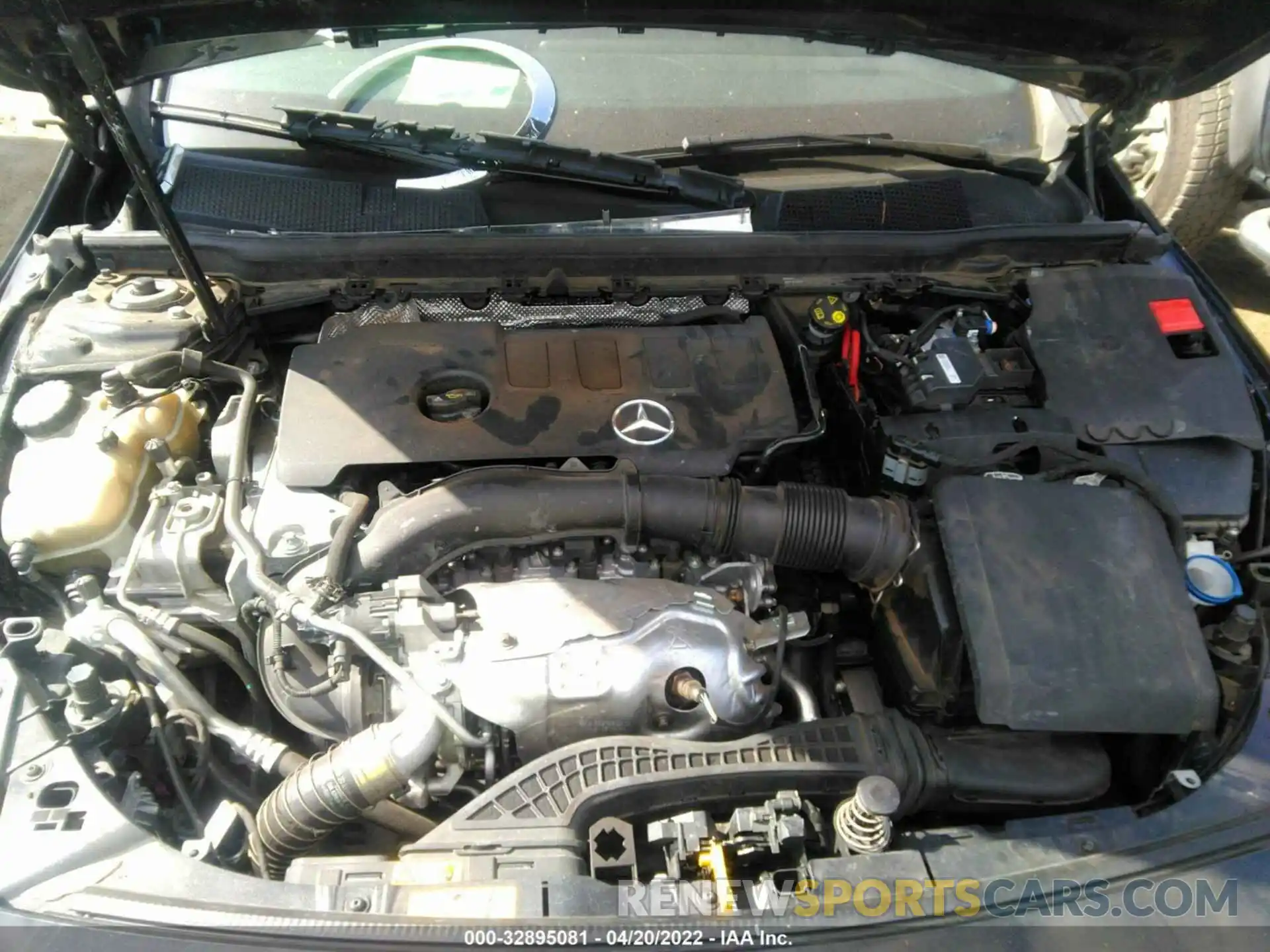 10 Photograph of a damaged car WDD3G4EB2KW012683 MERCEDES-BENZ A-CLASS 2019