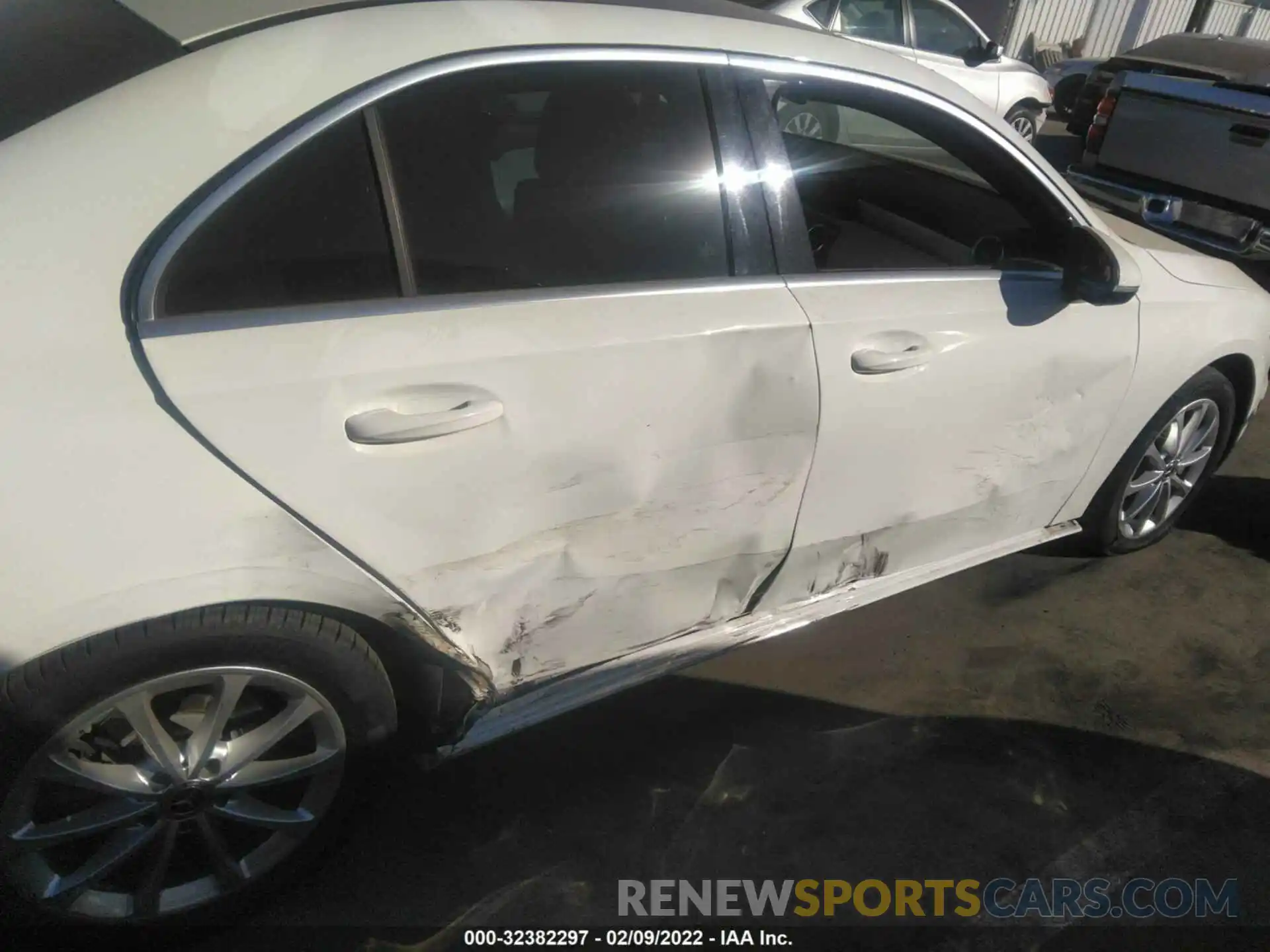 6 Photograph of a damaged car WDD3G4EB2KW016667 MERCEDES-BENZ A-CLASS 2019