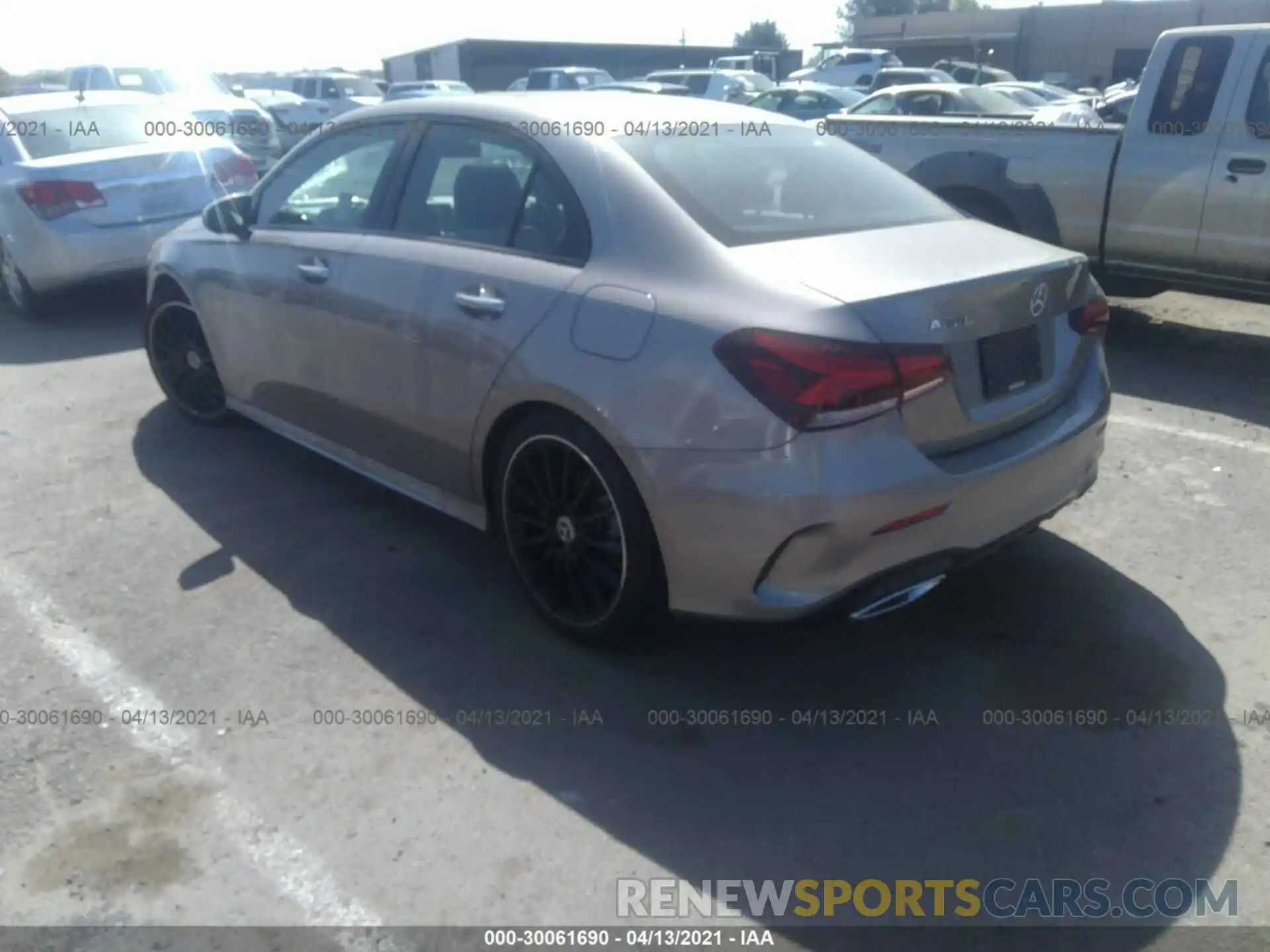 3 Photograph of a damaged car WDD3G4EB2KW019469 MERCEDES-BENZ A-CLASS 2019