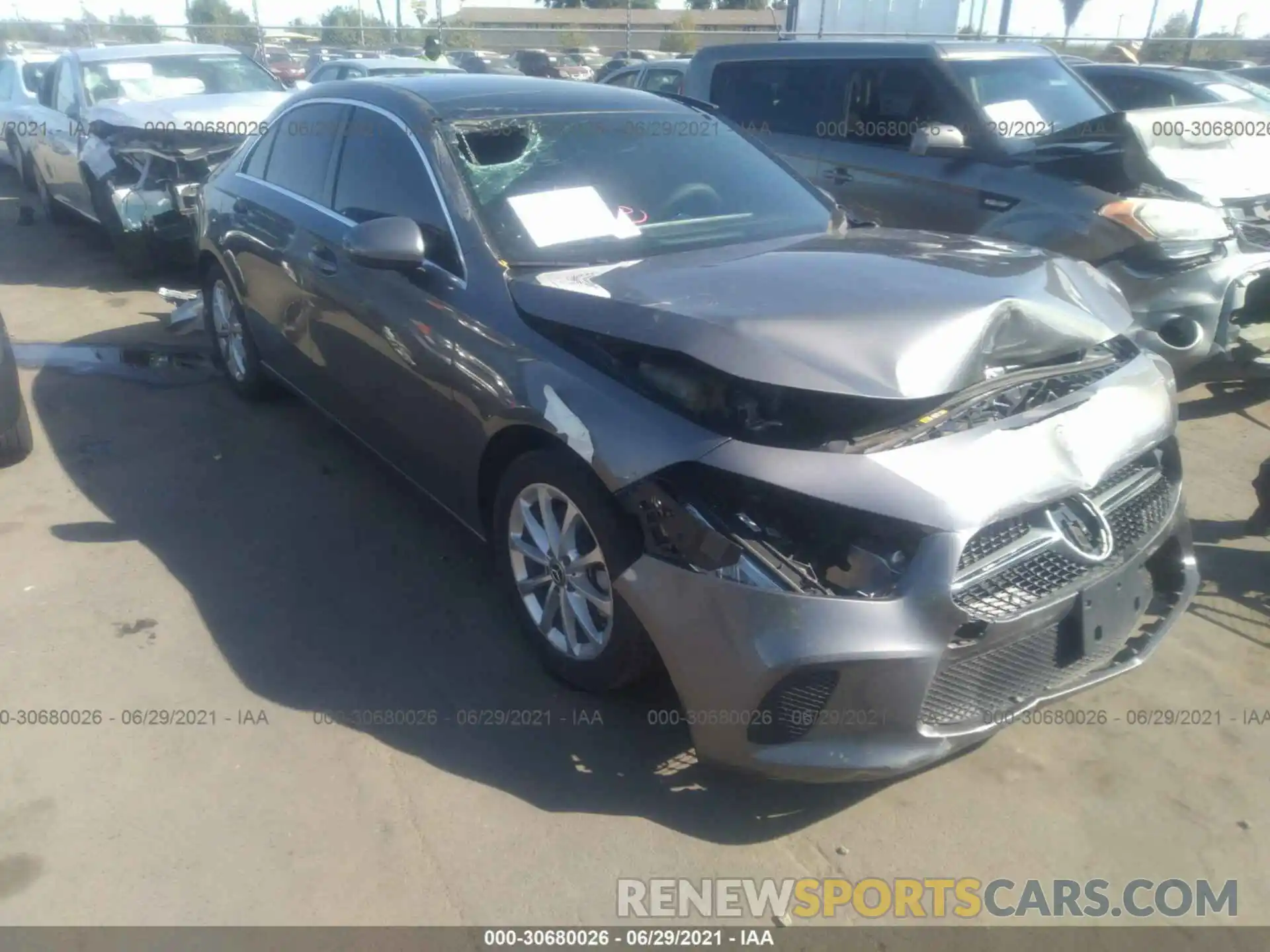 1 Photograph of a damaged car WDD3G4EB2KW021254 MERCEDES-BENZ A-CLASS 2019