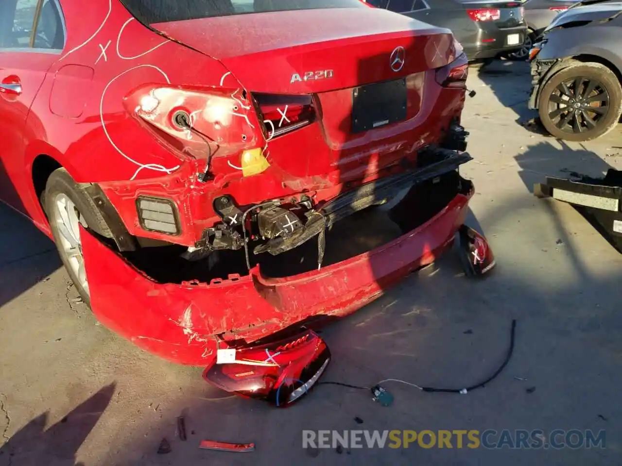 9 Photograph of a damaged car WDD3G4EB2KW024221 MERCEDES-BENZ A-CLASS 2019