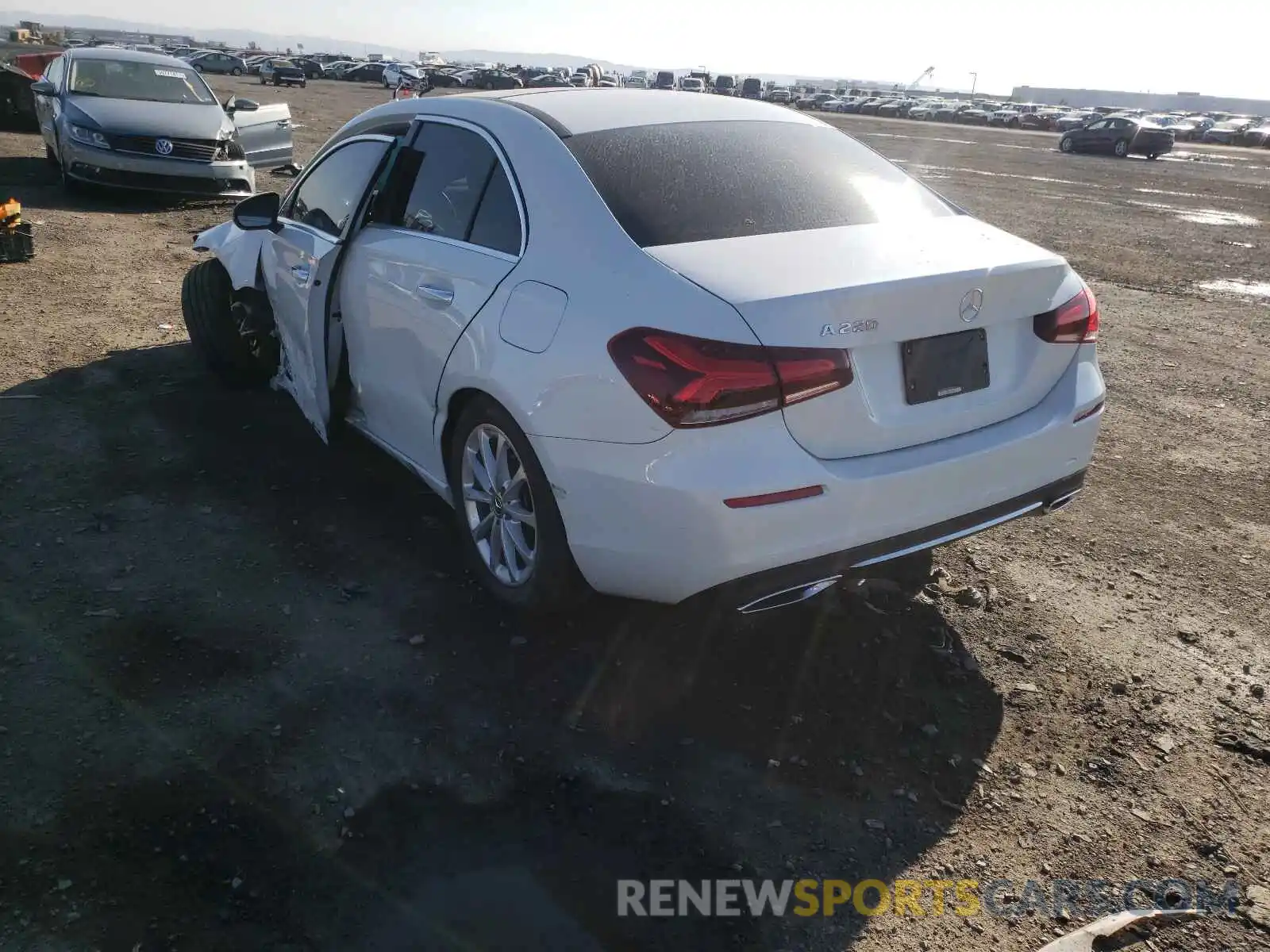 3 Photograph of a damaged car WDD3G4EB2KW024235 MERCEDES-BENZ A-CLASS 2019