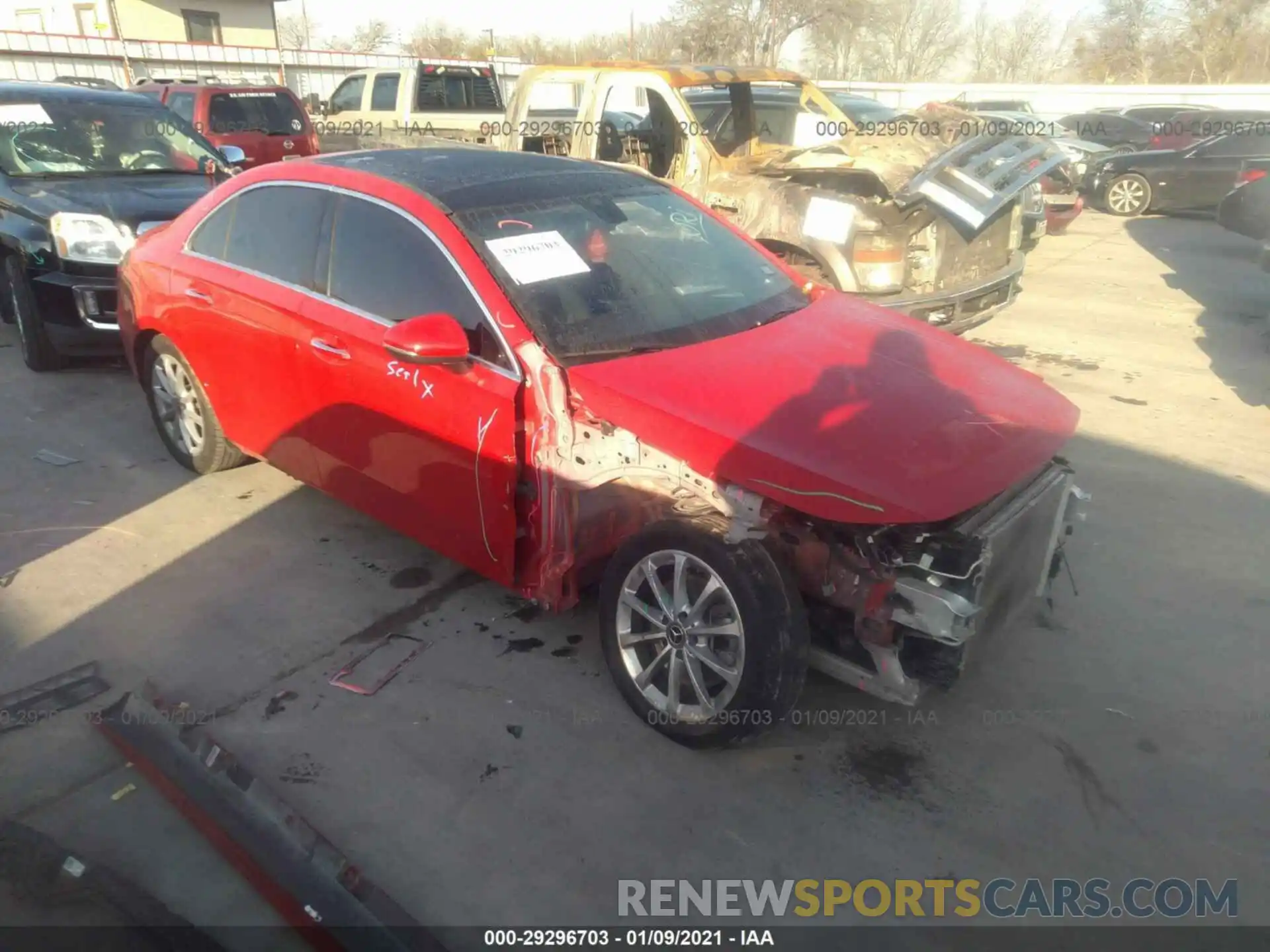 1 Photograph of a damaged car WDD3G4EB2KW025904 MERCEDES-BENZ A-CLASS 2019