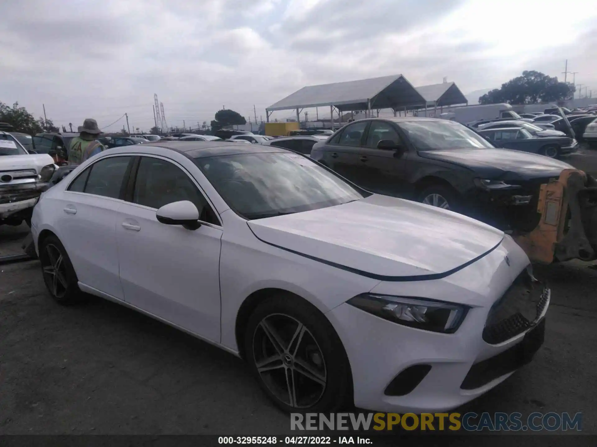 1 Photograph of a damaged car WDD3G4EB2KW027264 MERCEDES-BENZ A-CLASS 2019