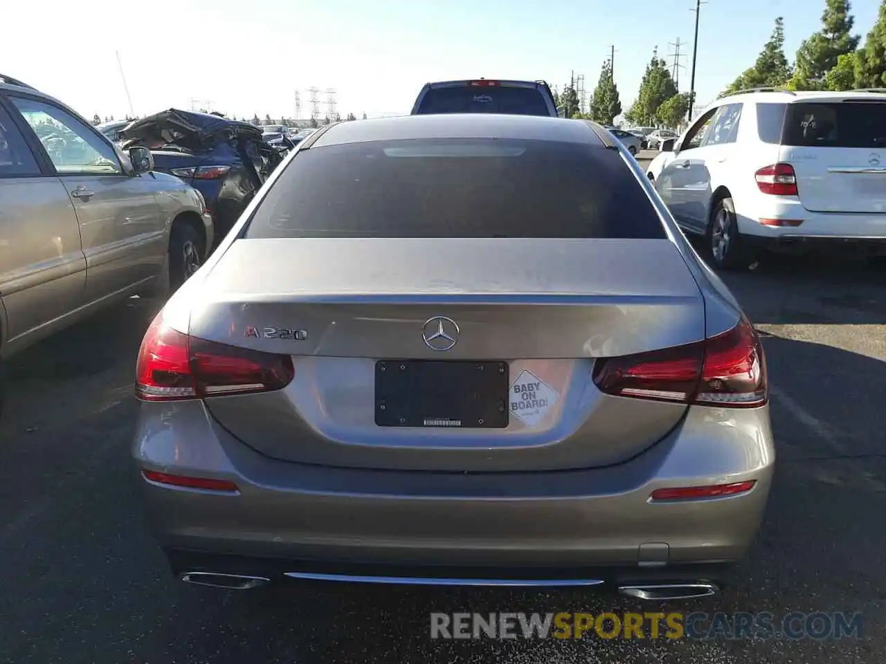 9 Photograph of a damaged car WDD3G4EB3KW021828 MERCEDES-BENZ A-CLASS 2019