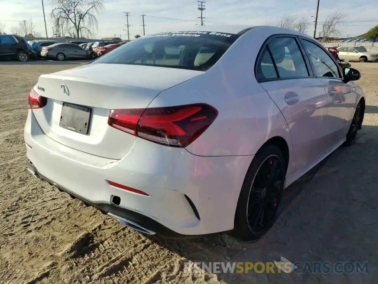 4 Photograph of a damaged car WDD3G4EB3KW022848 MERCEDES-BENZ A-CLASS 2019