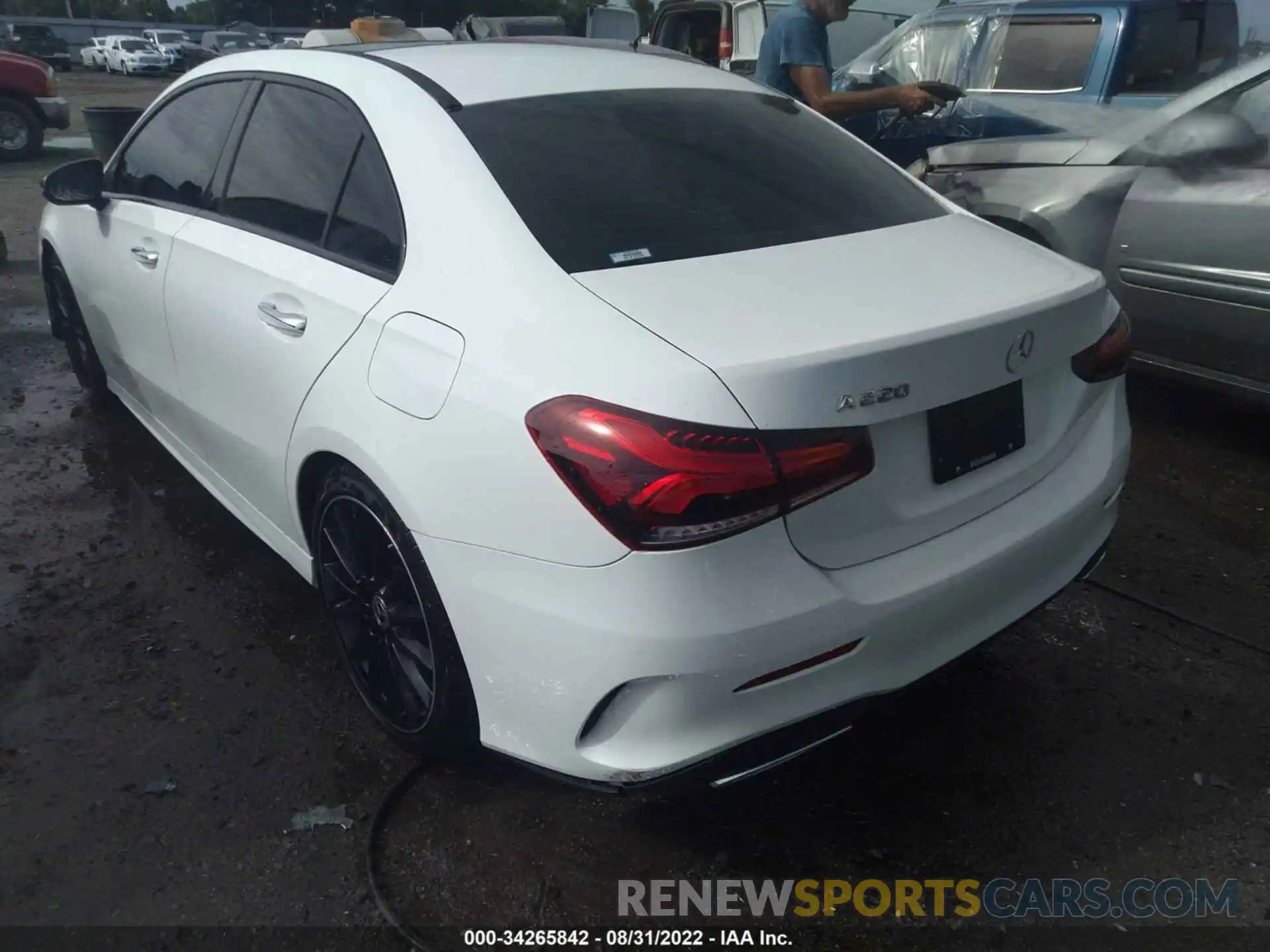 3 Photograph of a damaged car WDD3G4EB3KW023479 MERCEDES-BENZ A-CLASS 2019