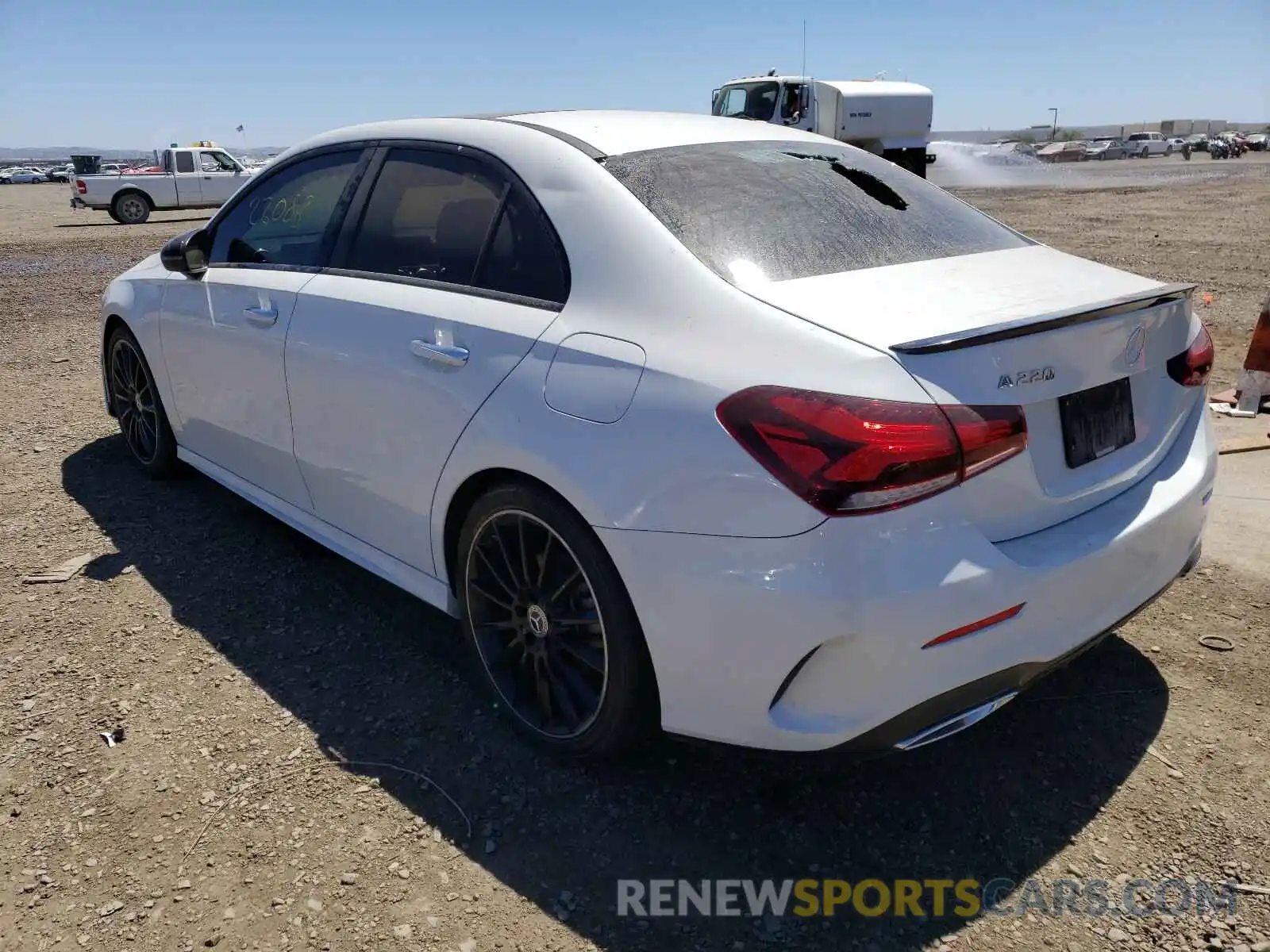 3 Photograph of a damaged car WDD3G4EB3KW025183 MERCEDES-BENZ A-CLASS 2019