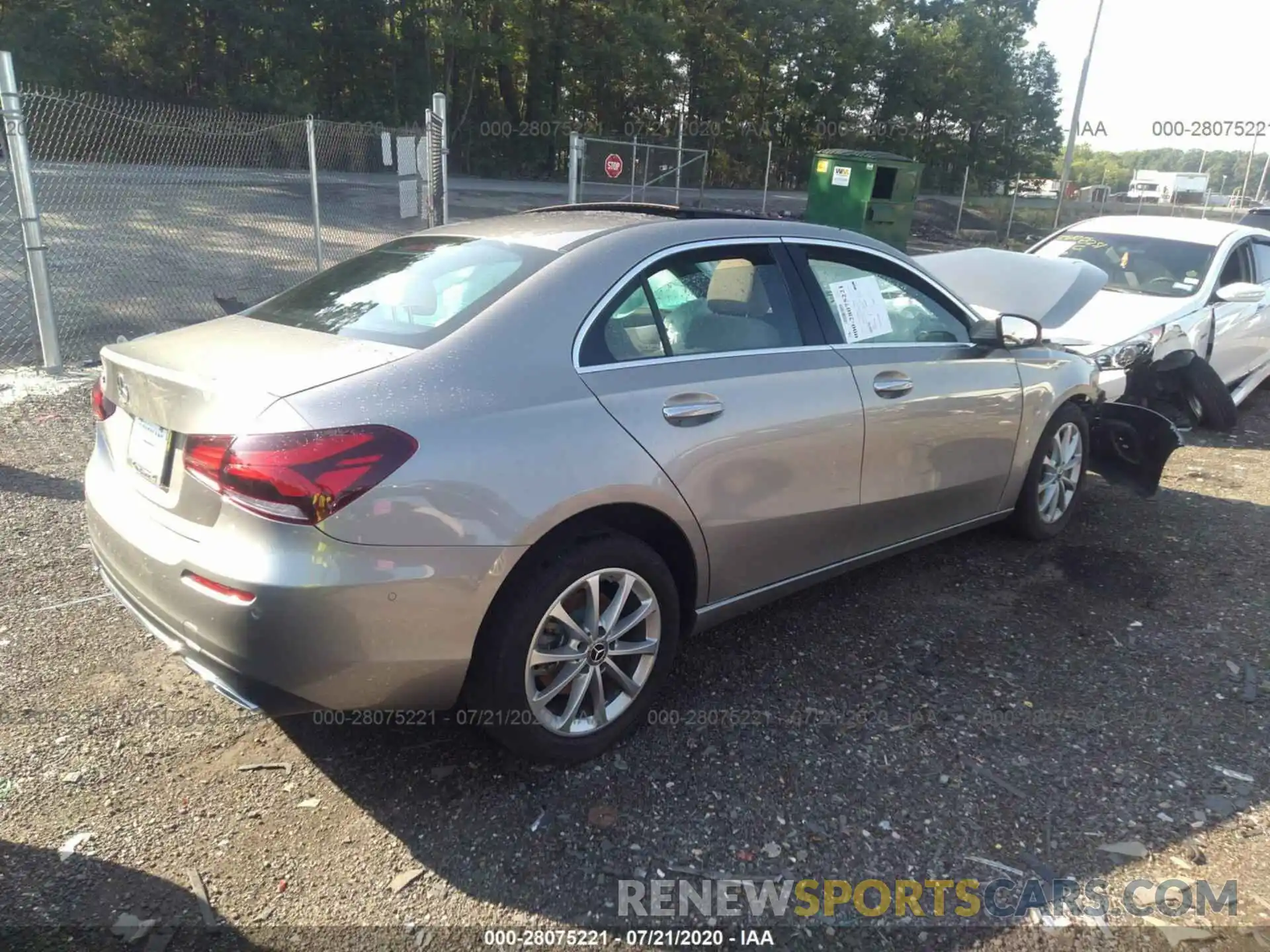 4 Photograph of a damaged car WDD3G4EB3KW027984 MERCEDES-BENZ A-CLASS 2019