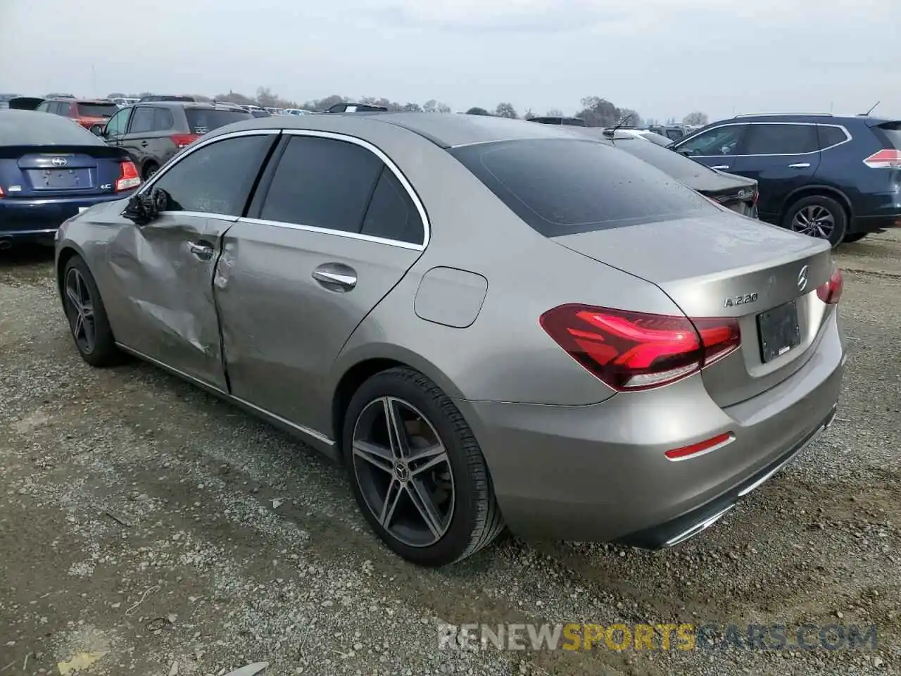 2 Фотография поврежденного автомобиля WDD3G4EB3KW032439 MERCEDES-BENZ A-CLASS 2019