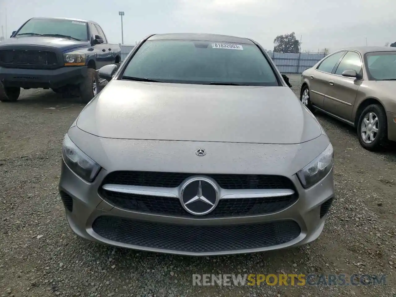 5 Photograph of a damaged car WDD3G4EB3KW032439 MERCEDES-BENZ A-CLASS 2019