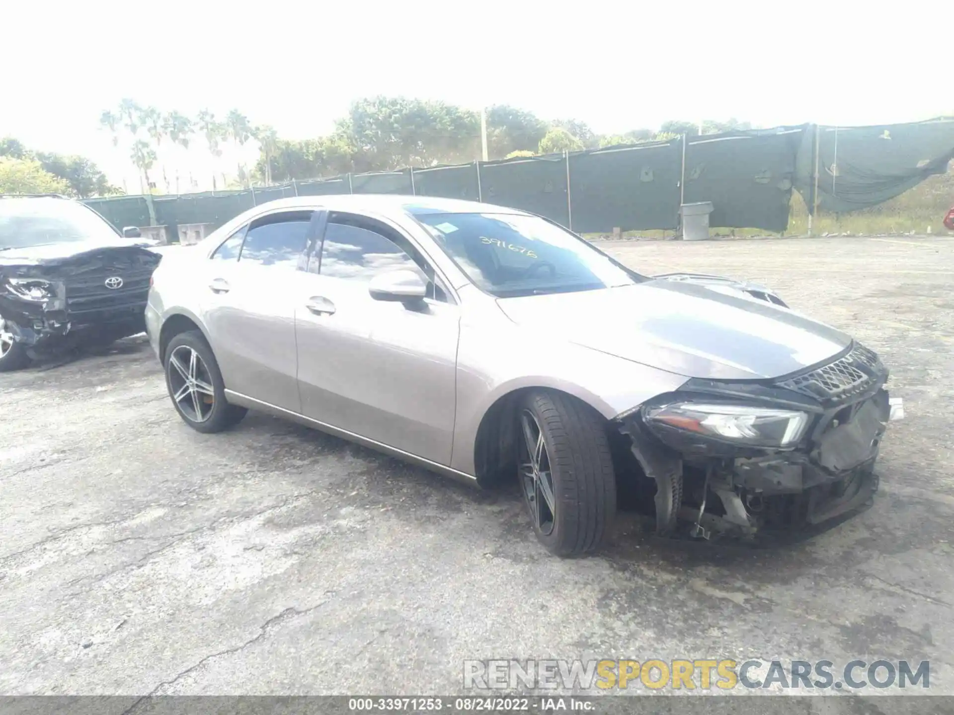 1 Photograph of a damaged car WDD3G4EB4KW001636 MERCEDES-BENZ A-CLASS 2019