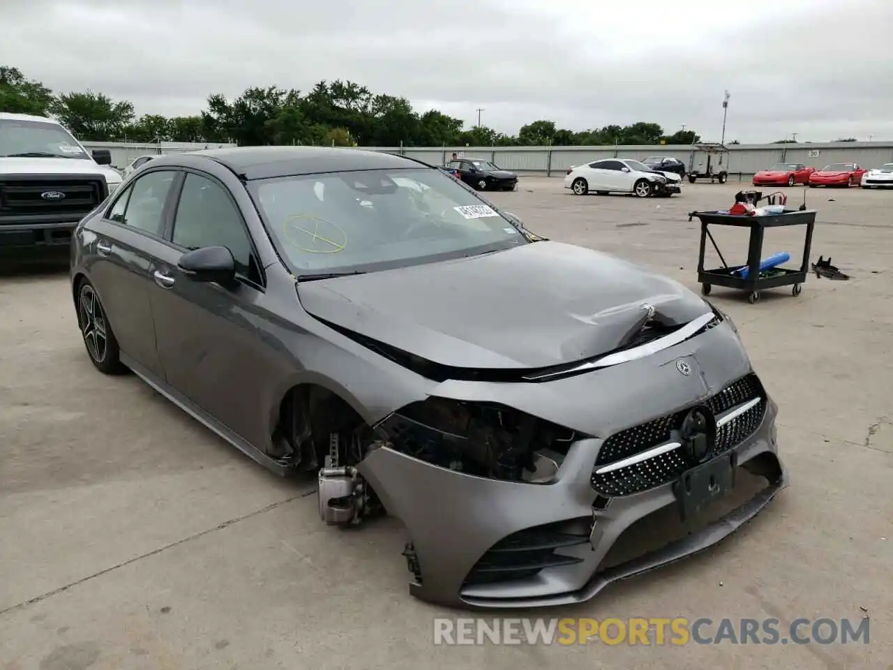 9 Photograph of a damaged car WDD3G4EB4KW003029 MERCEDES-BENZ A-CLASS 2019