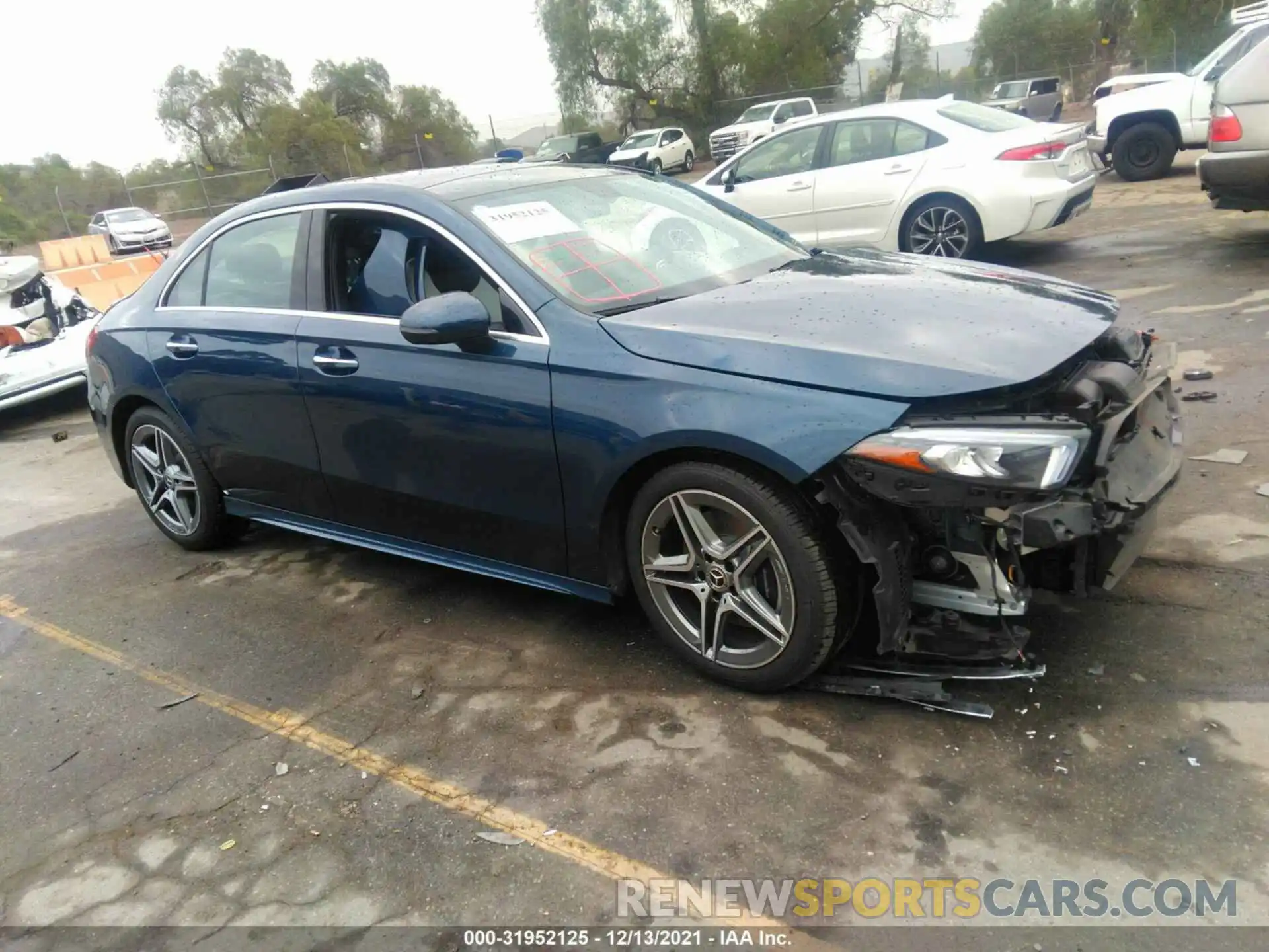 1 Photograph of a damaged car WDD3G4EB4KW017626 MERCEDES-BENZ A-CLASS 2019