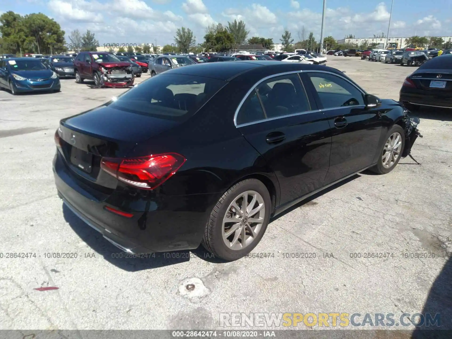 4 Photograph of a damaged car WDD3G4EB4KW021658 MERCEDES-BENZ A-CLASS 2019