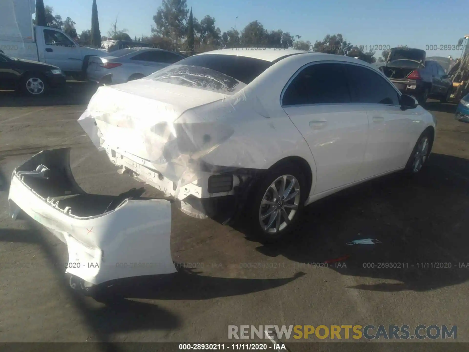 4 Photograph of a damaged car WDD3G4EB4KW022552 MERCEDES-BENZ A-CLASS 2019