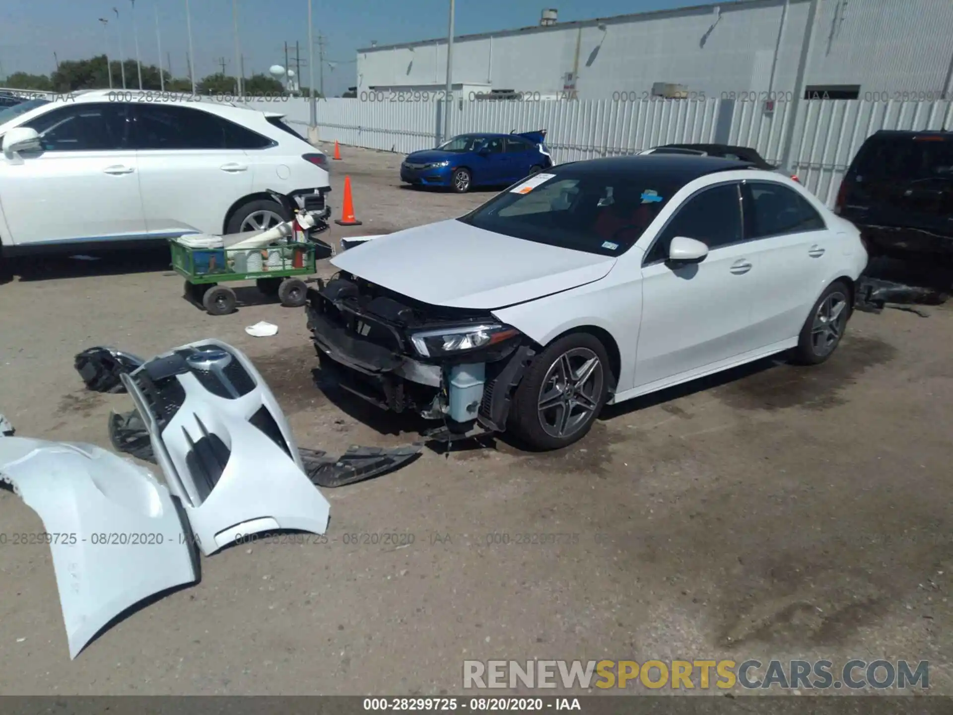 2 Фотография поврежденного автомобиля WDD3G4EB4KW031669 MERCEDES-BENZ A-CLASS 2019