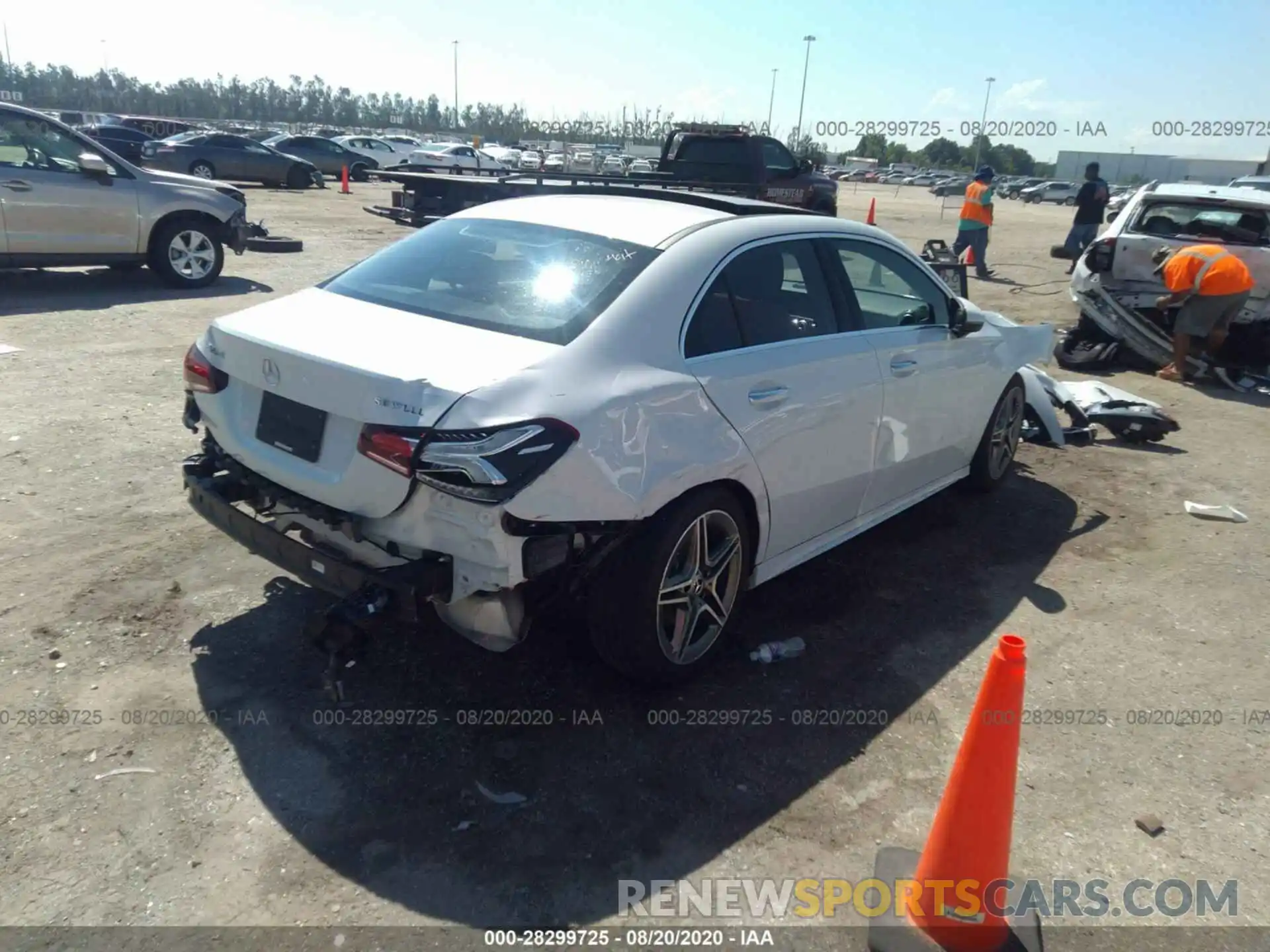 4 Photograph of a damaged car WDD3G4EB4KW031669 MERCEDES-BENZ A-CLASS 2019