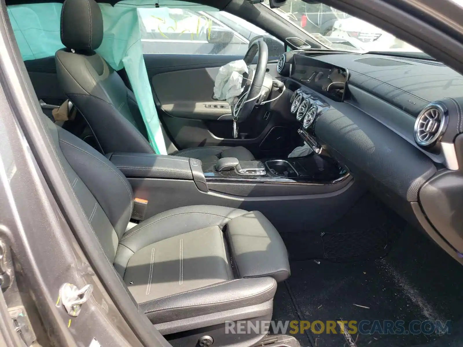 5 Photograph of a damaged car WDD3G4EB5KW003427 MERCEDES-BENZ A-CLASS 2019