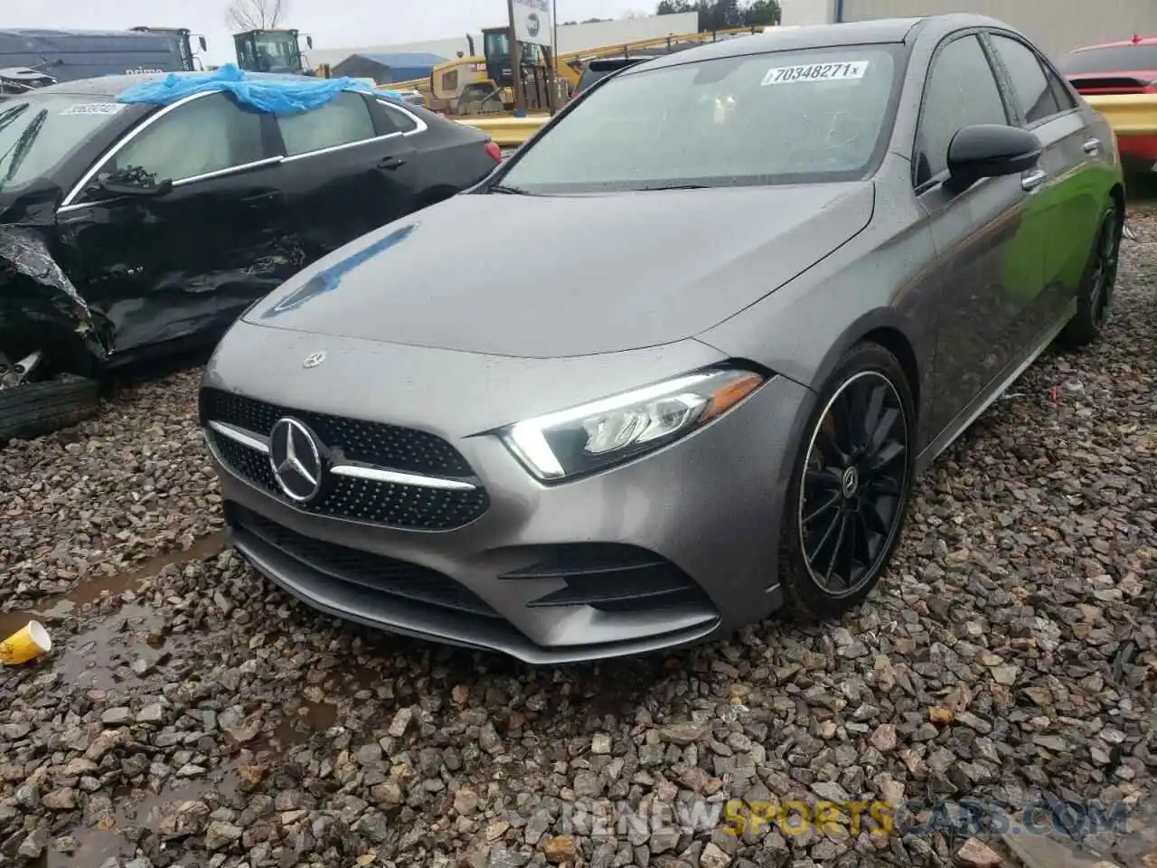 2 Фотография поврежденного автомобиля WDD3G4EB5KW005775 MERCEDES-BENZ A-CLASS 2019