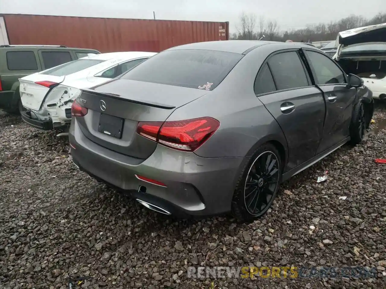 4 Photograph of a damaged car WDD3G4EB5KW005775 MERCEDES-BENZ A-CLASS 2019