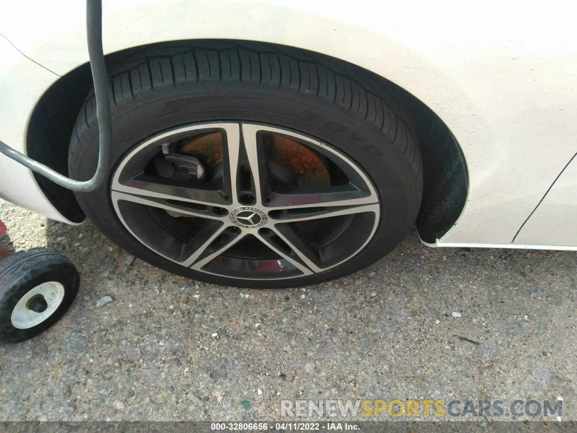 12 Photograph of a damaged car WDD3G4EB5KW009549 MERCEDES-BENZ A-CLASS 2019