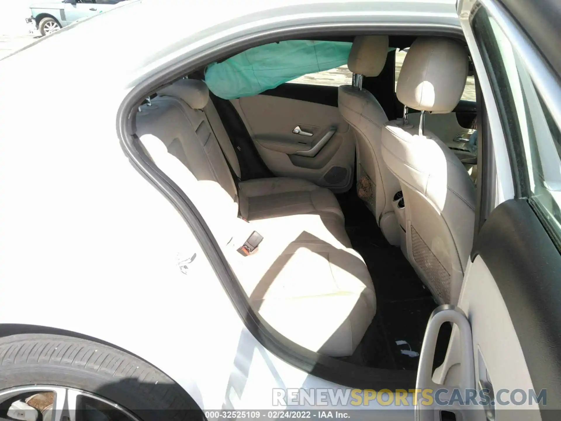 8 Photograph of a damaged car WDD3G4EB5KW021121 MERCEDES-BENZ A-CLASS 2019