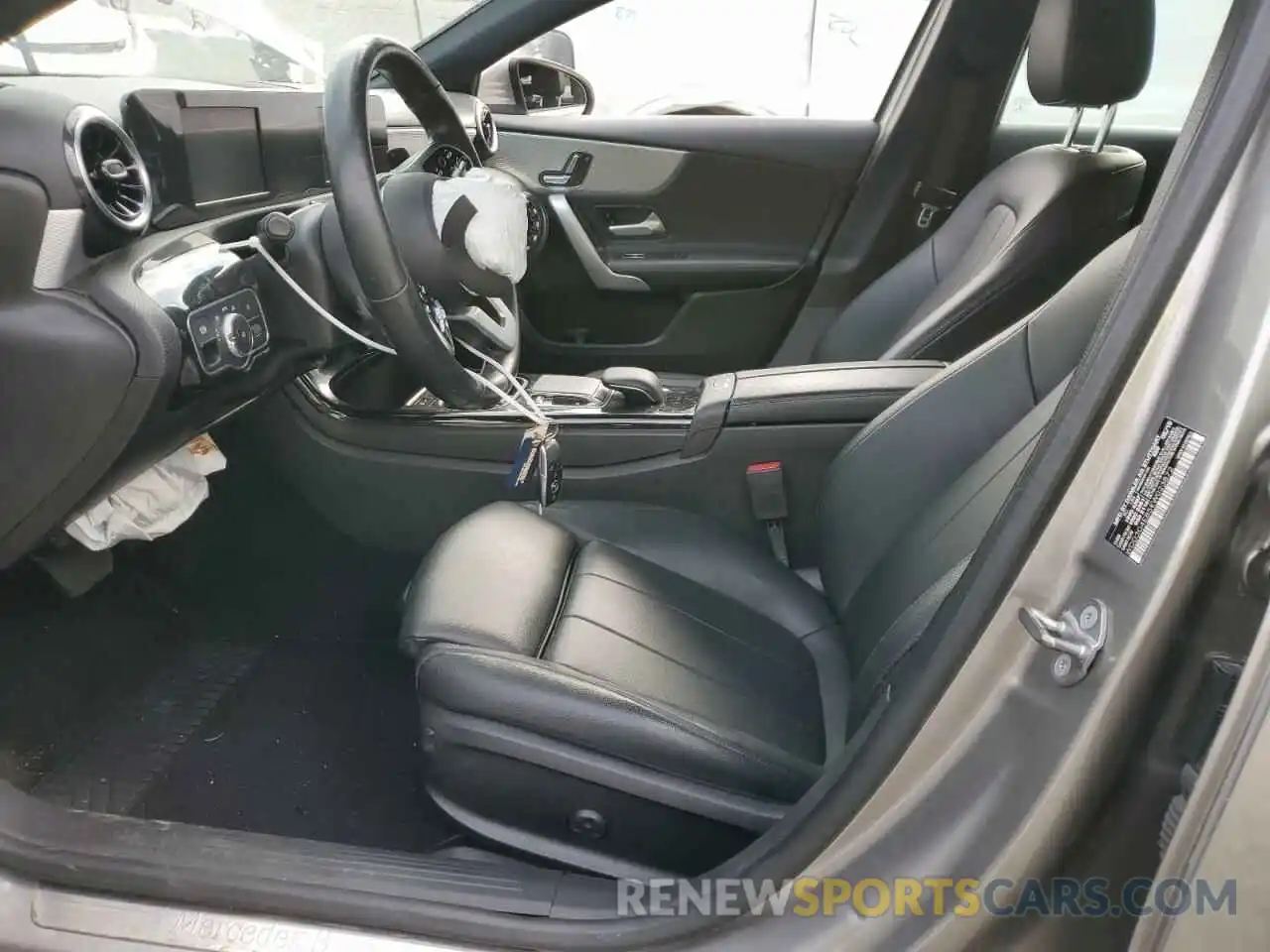 7 Photograph of a damaged car WDD3G4EB5KW023872 MERCEDES-BENZ A-CLASS 2019