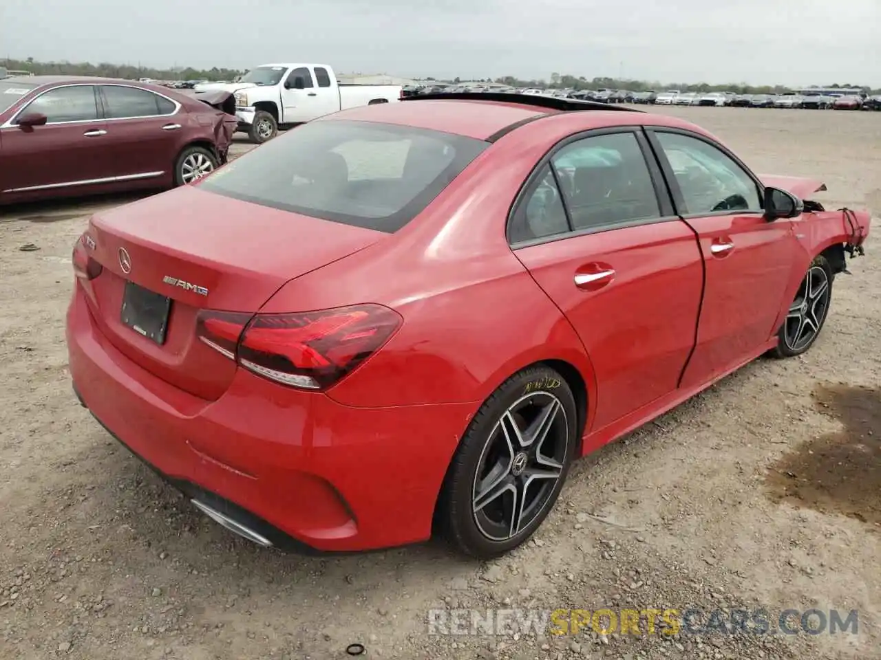 4 Photograph of a damaged car WDD3G4EB5KW029431 MERCEDES-BENZ A-CLASS 2019