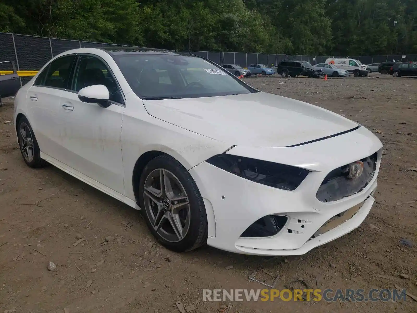 1 Photograph of a damaged car WDD3G4EB6KW000519 MERCEDES-BENZ A-CLASS 2019