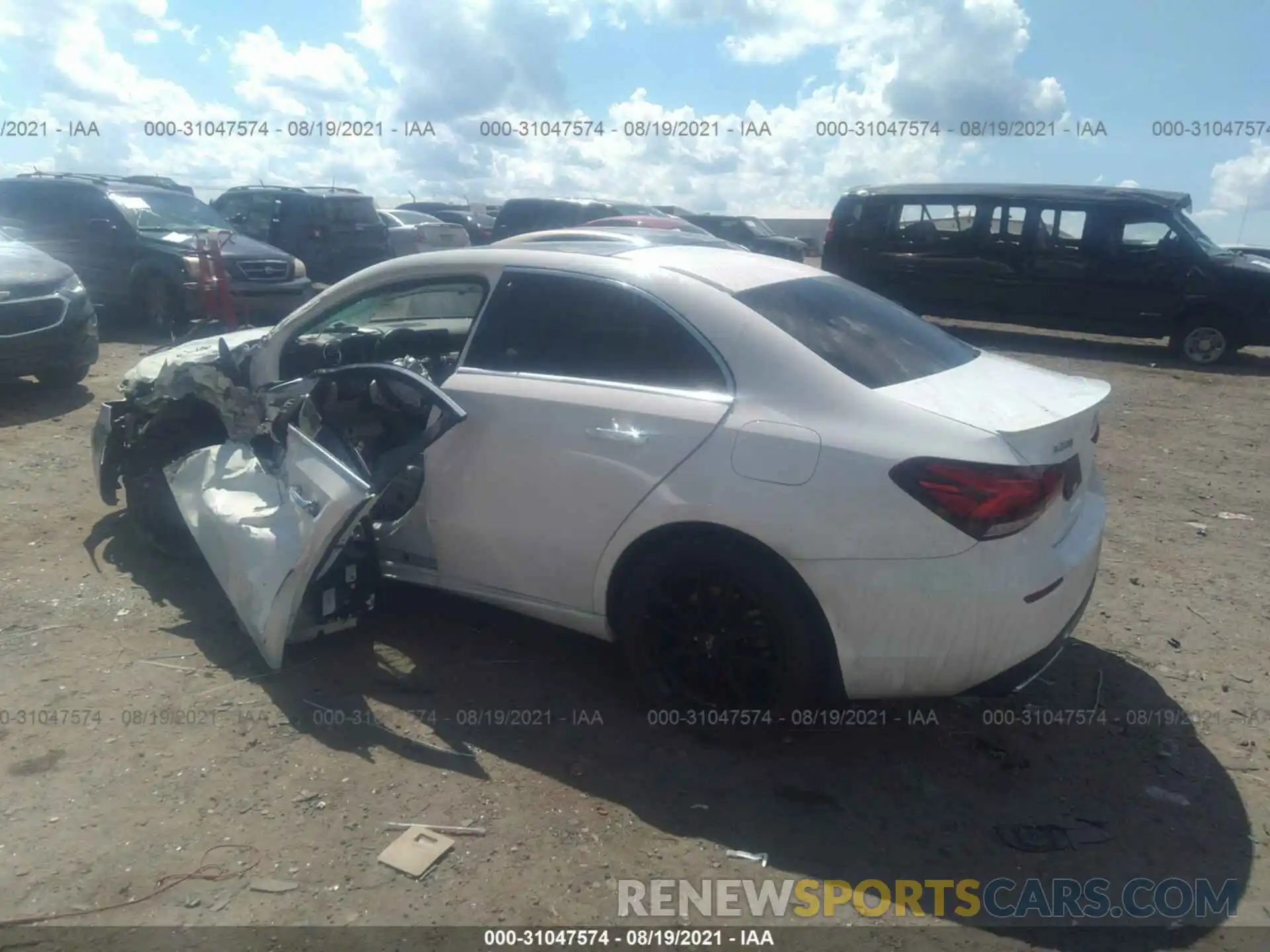 3 Photograph of a damaged car WDD3G4EB6KW007258 MERCEDES-BENZ A-CLASS 2019