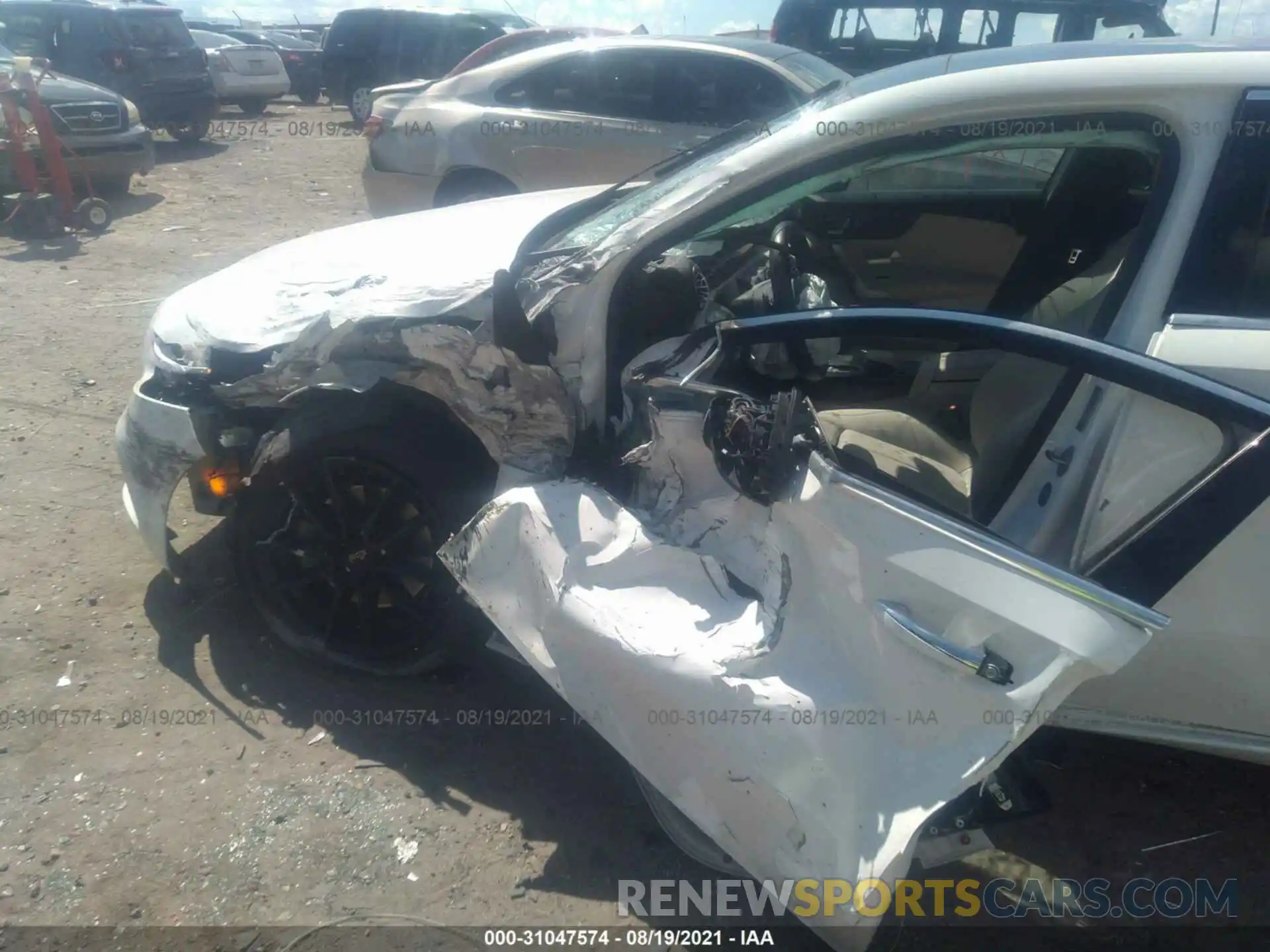 6 Photograph of a damaged car WDD3G4EB6KW007258 MERCEDES-BENZ A-CLASS 2019