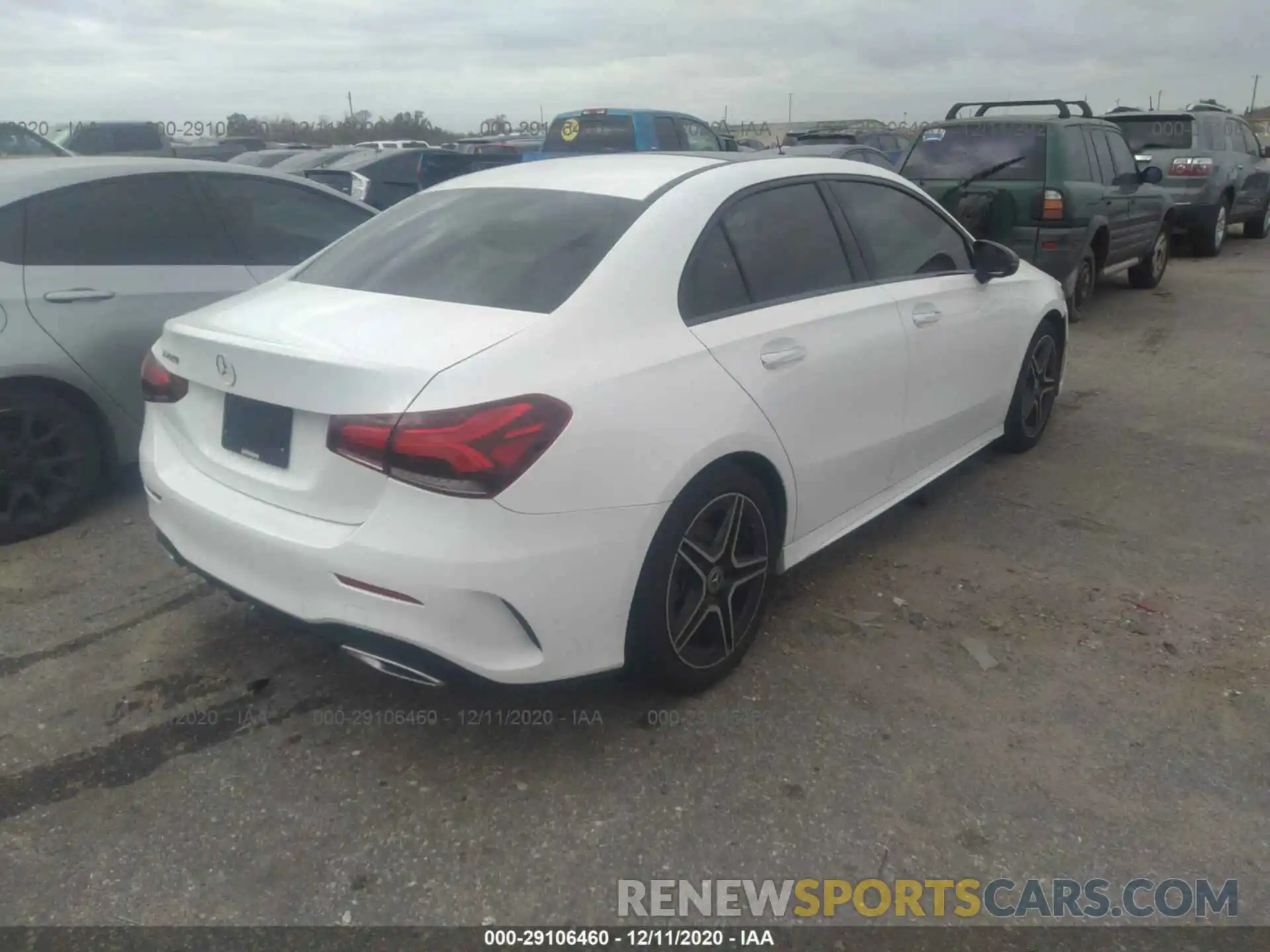 4 Photograph of a damaged car WDD3G4EB6KW012461 MERCEDES-BENZ A-CLASS 2019